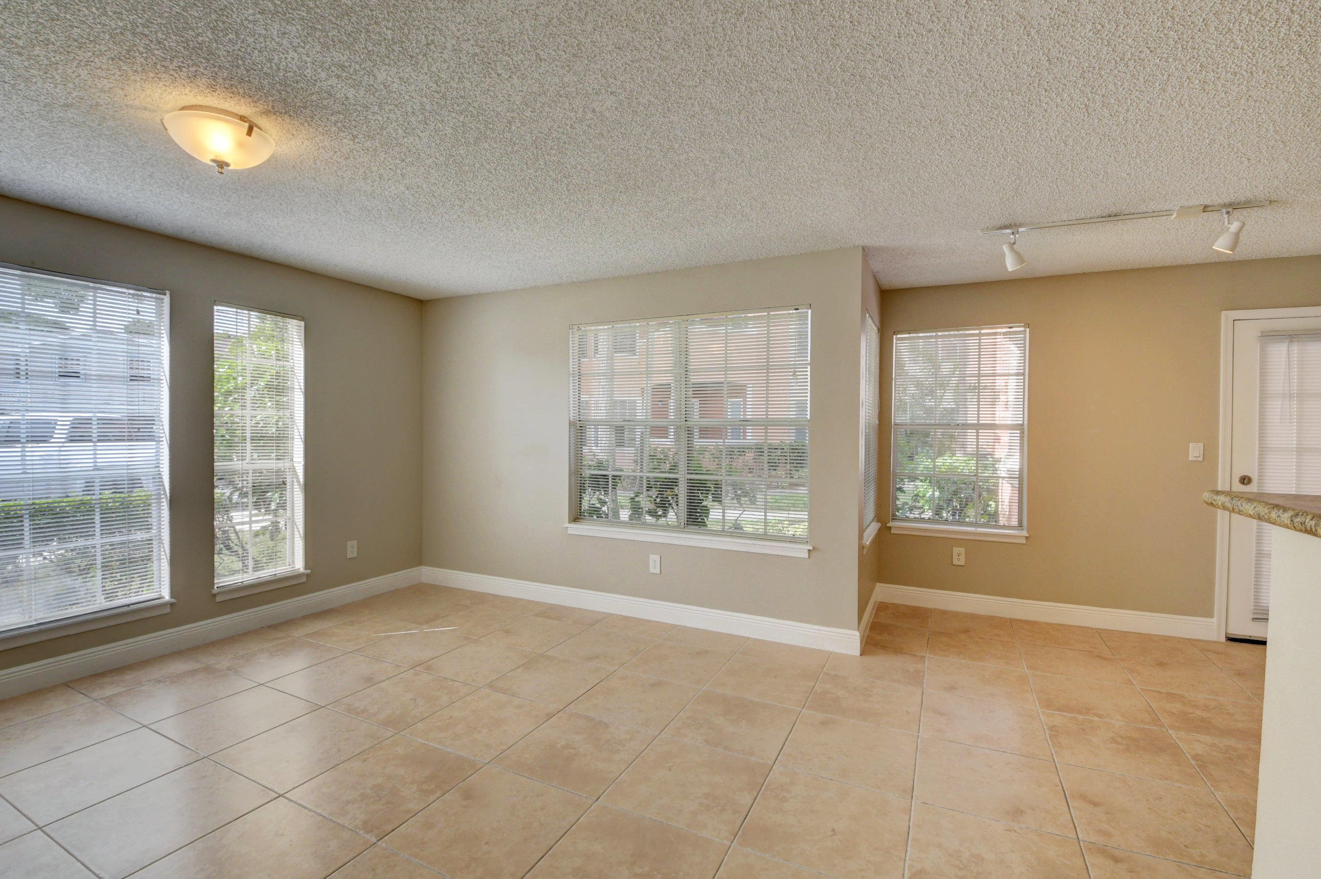 1365 Crystal Way A Property Photo 13