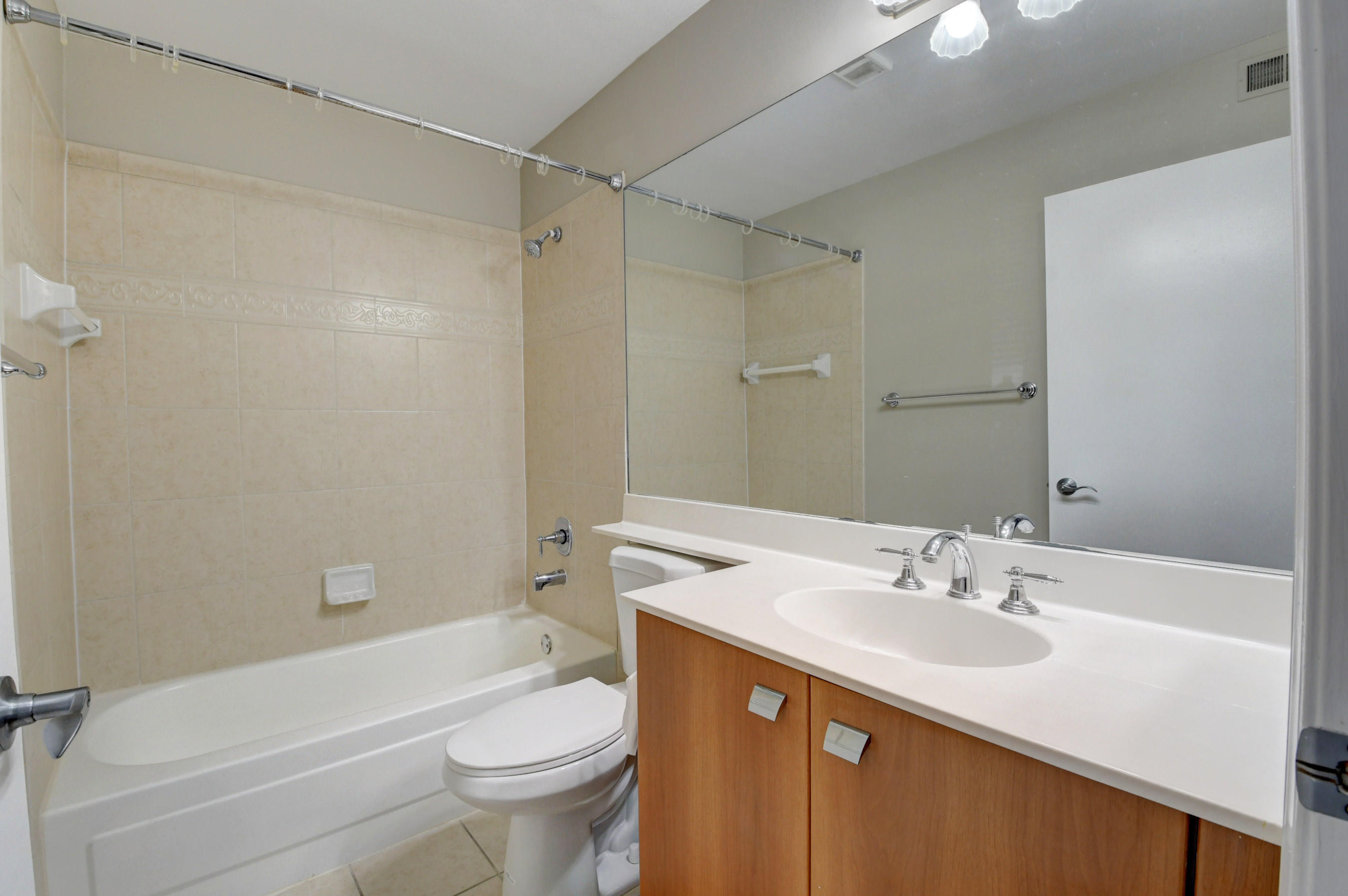 1365 Crystal Way A Property Photo 28