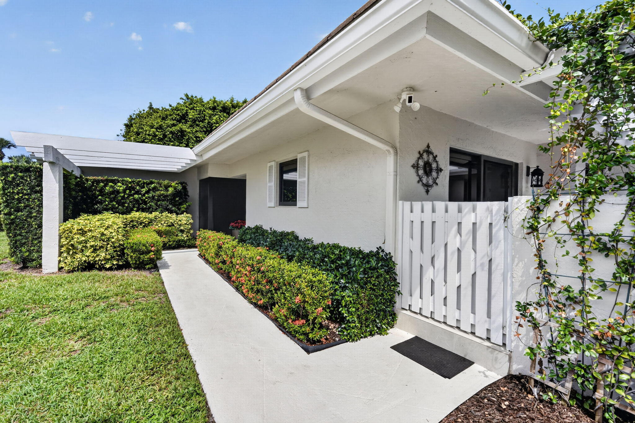 3648 Freshwater Drive Property Photo 1