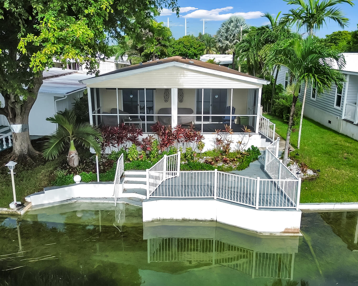 5420 Lagoon Drive Property Photo 1