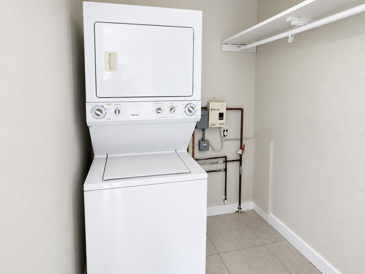 43 Sw 11th Street Unit W Property Photo 4