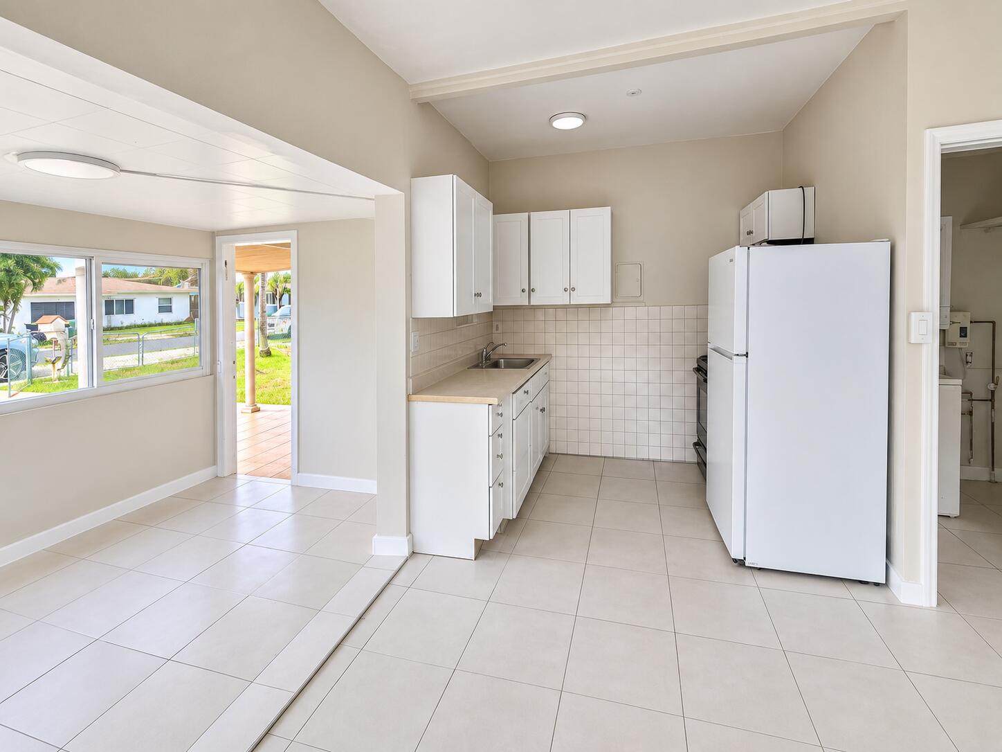 43 Sw 11th Street Unit W Property Photo 5