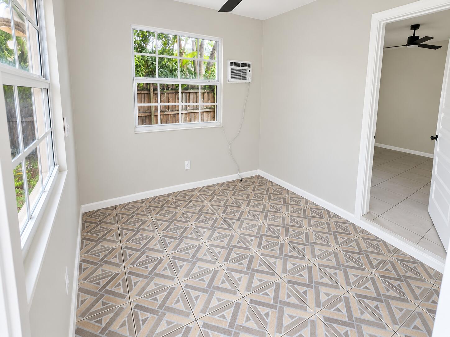 43 Sw 11th Street Unit W Property Photo 10