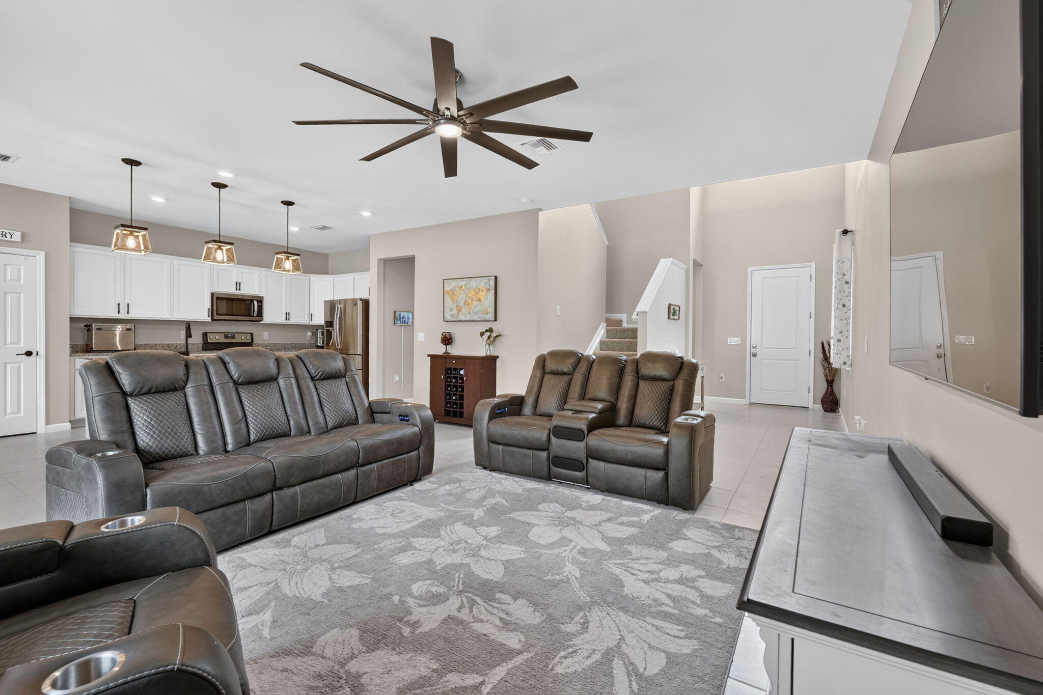 9301 Bramley Terrace Property Photo 2