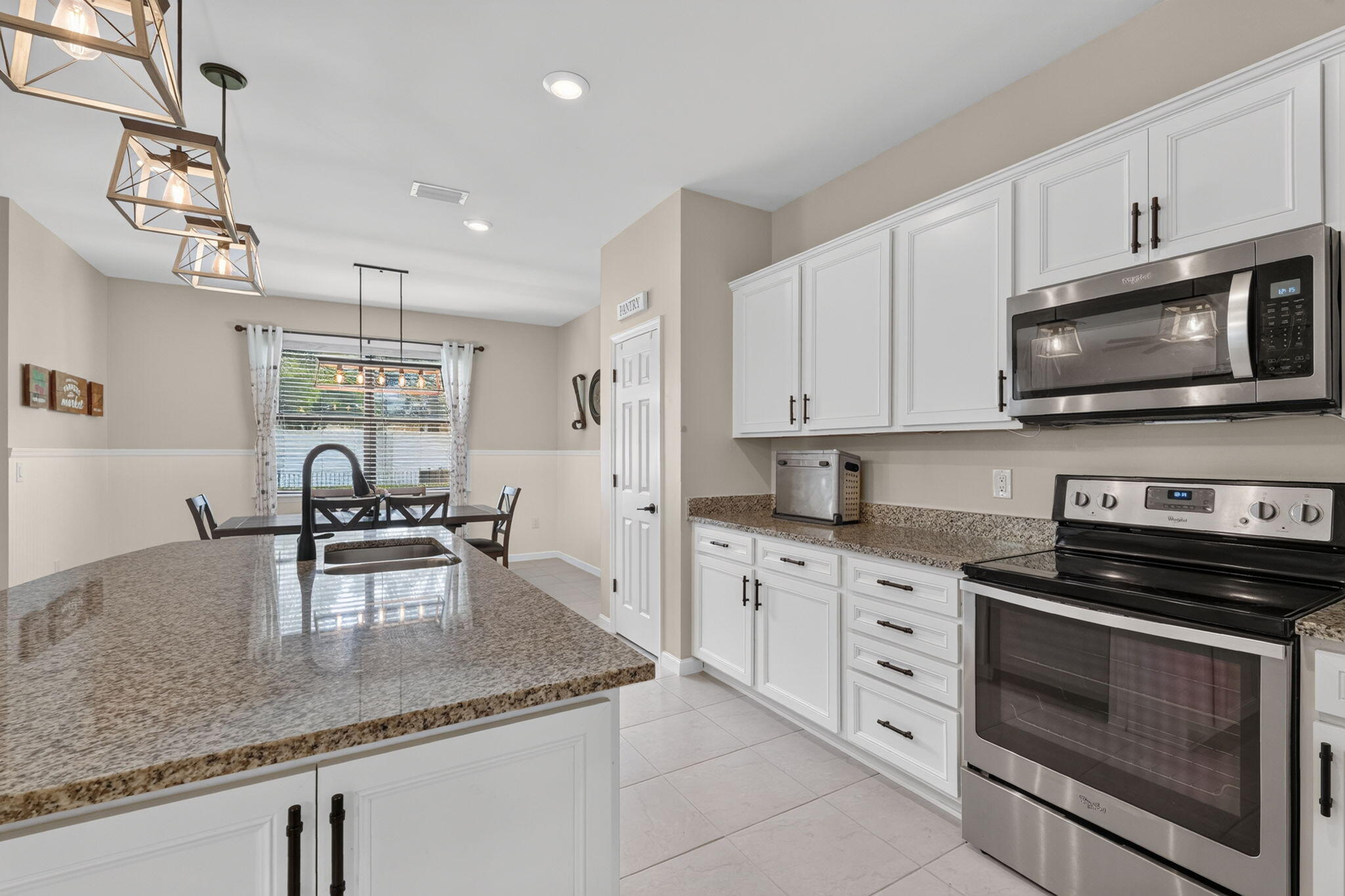 9301 Bramley Terrace Property Photo 14