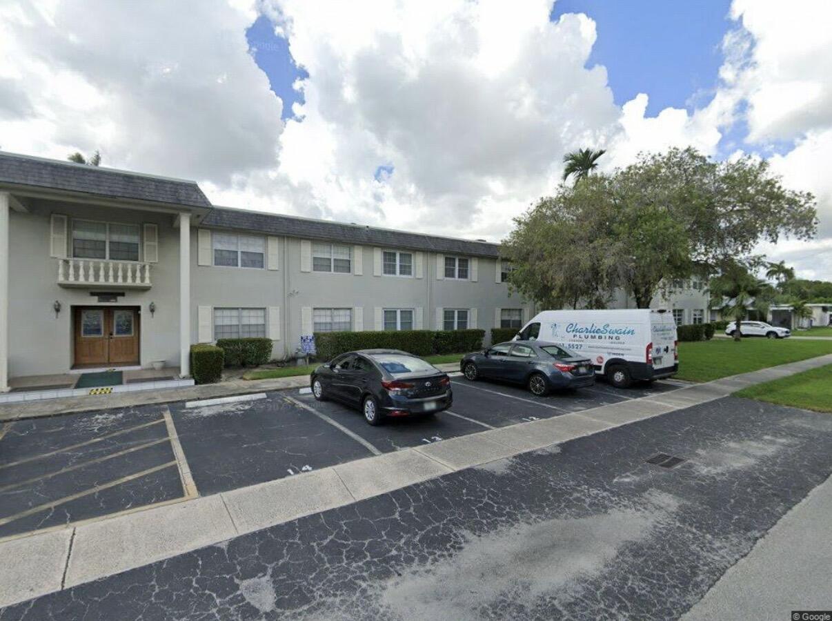 1560 Mckinley Street 111w Property Photo 1