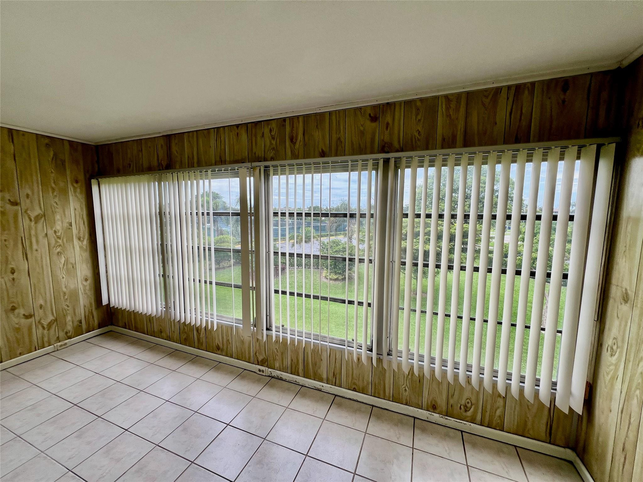 3002 Newcastle A Property Photo 13