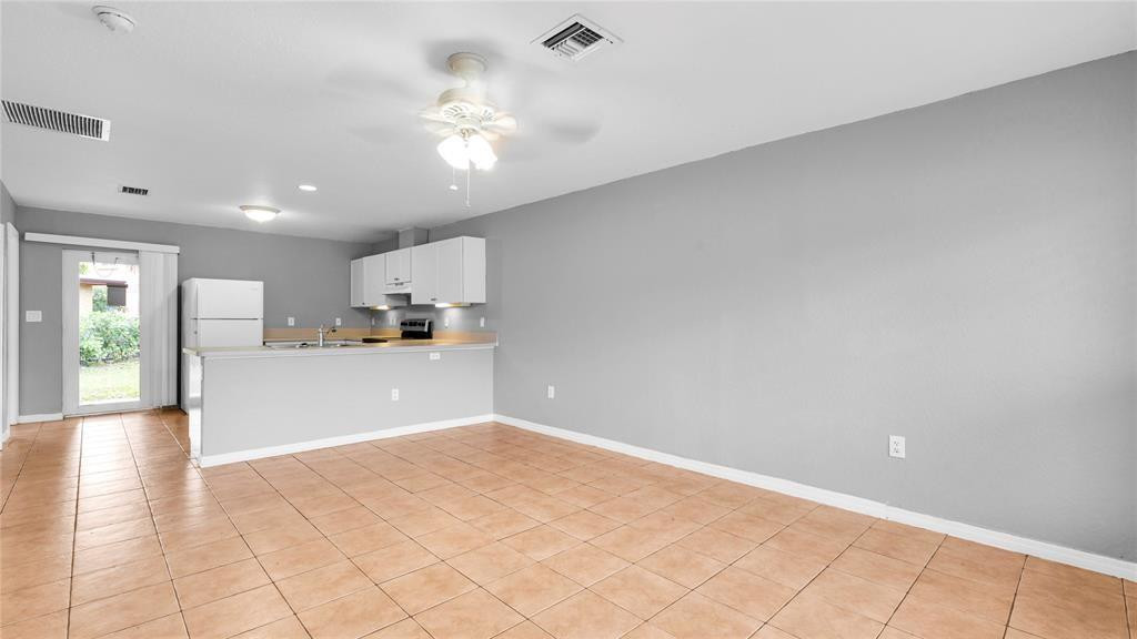 330 Avondale Drive Property Photo 7