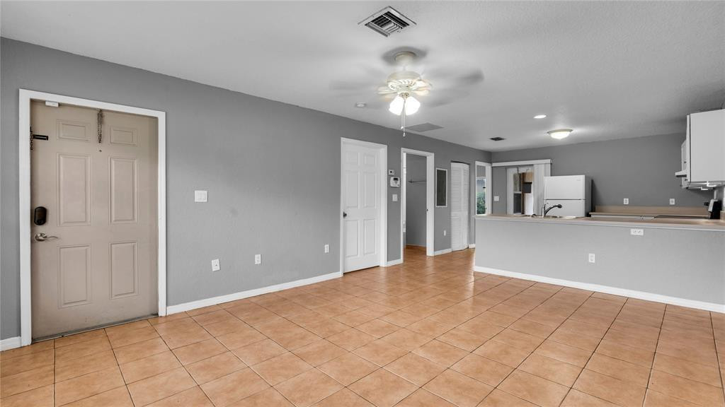 330 Avondale Drive Property Photo 9