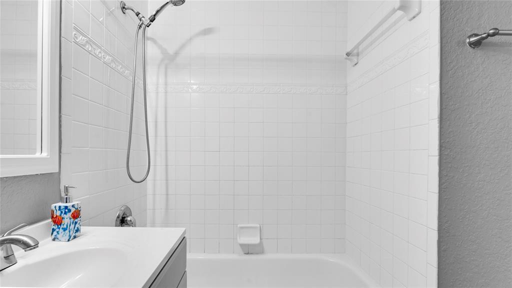 330 Avondale Drive Property Photo 23