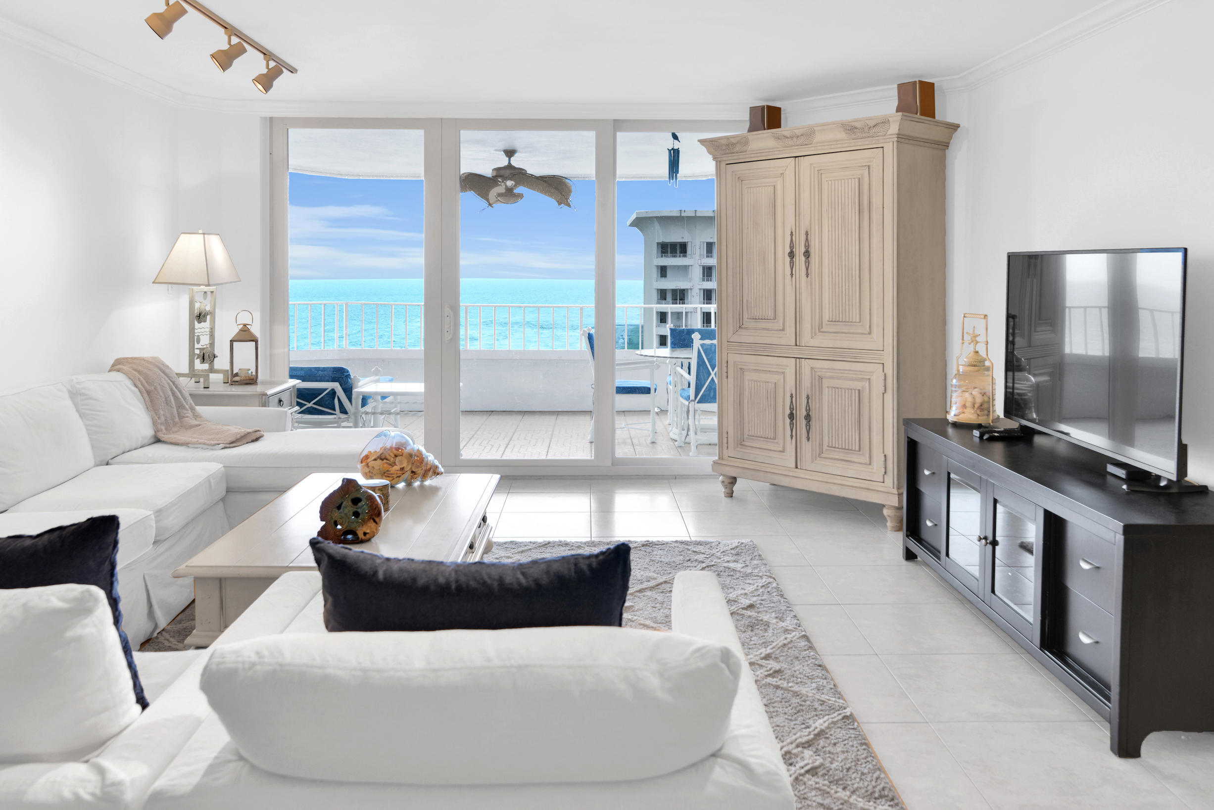 500 S Ocean Boulevard 2204 Property Photo 1