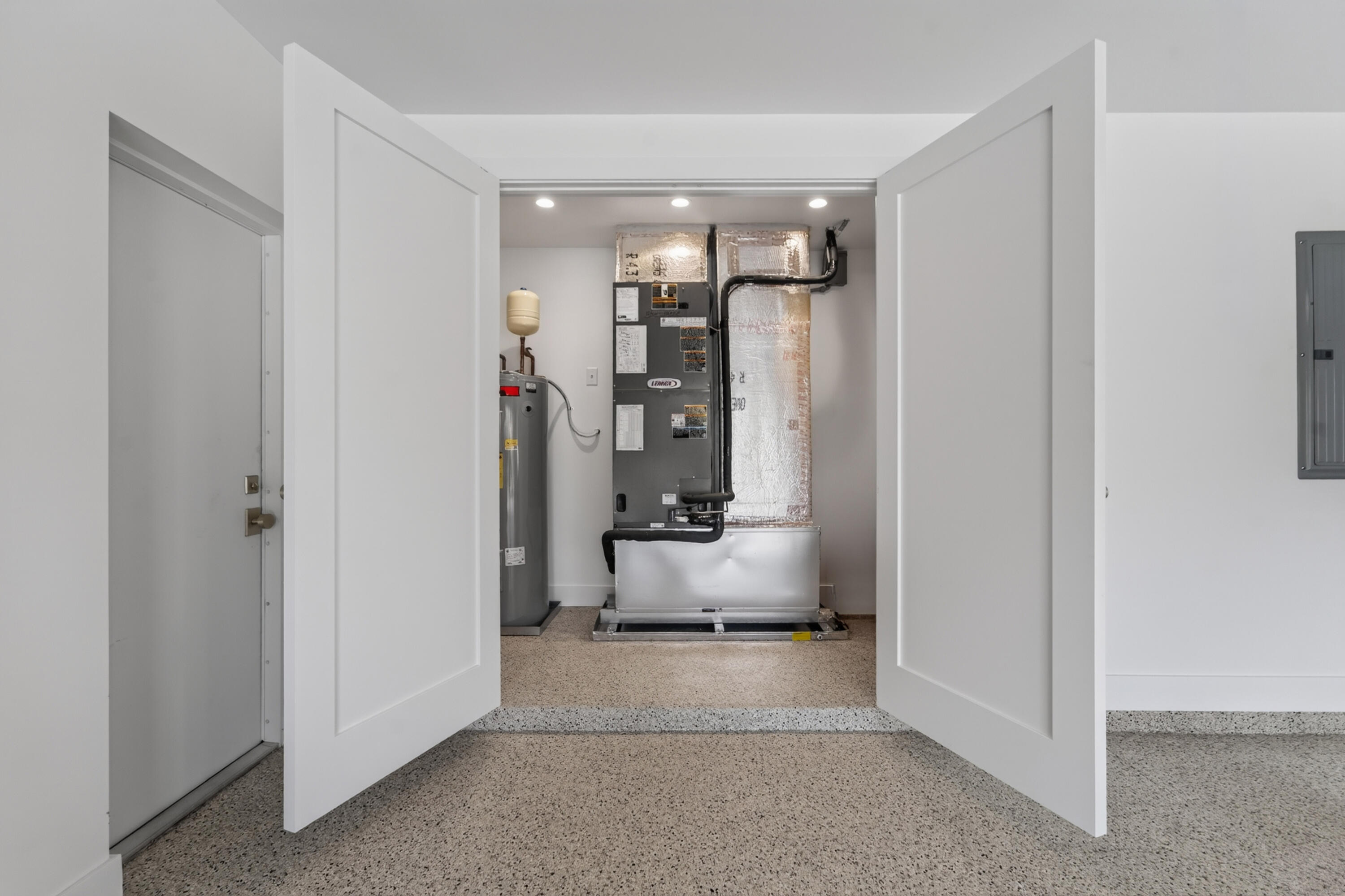 229 Golfview Drive Property Photo 64