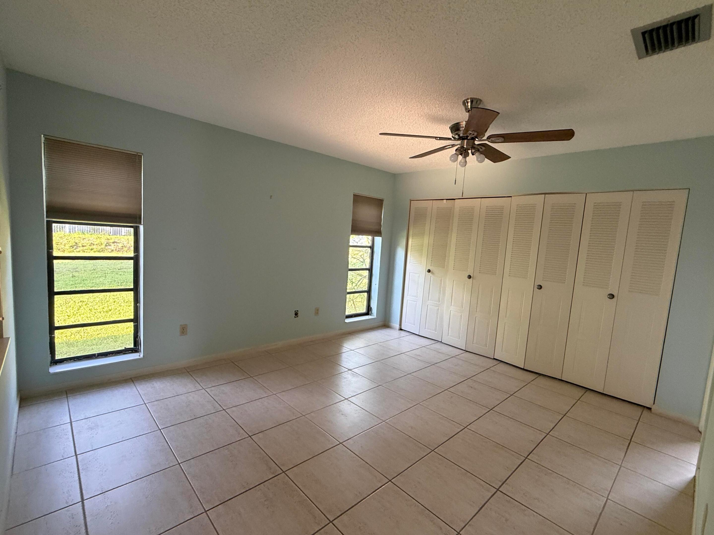 6273 Tall Cypress Circle Property Photo 5