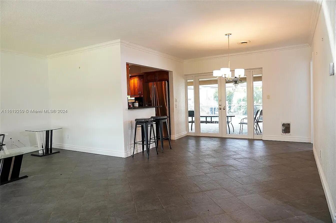 4205 Mckinley Street Property Photo 6