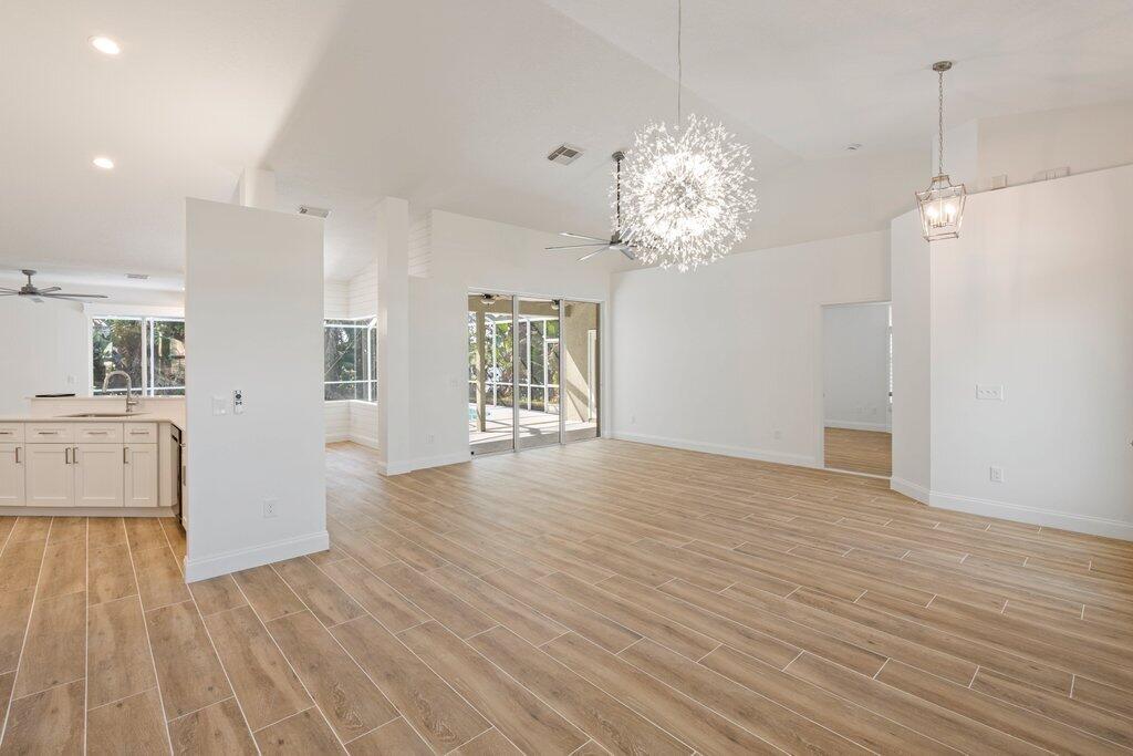6862 Nw Jorgensen Road Property Photo 7