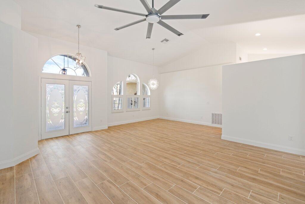 6862 Nw Jorgensen Road Property Photo 9