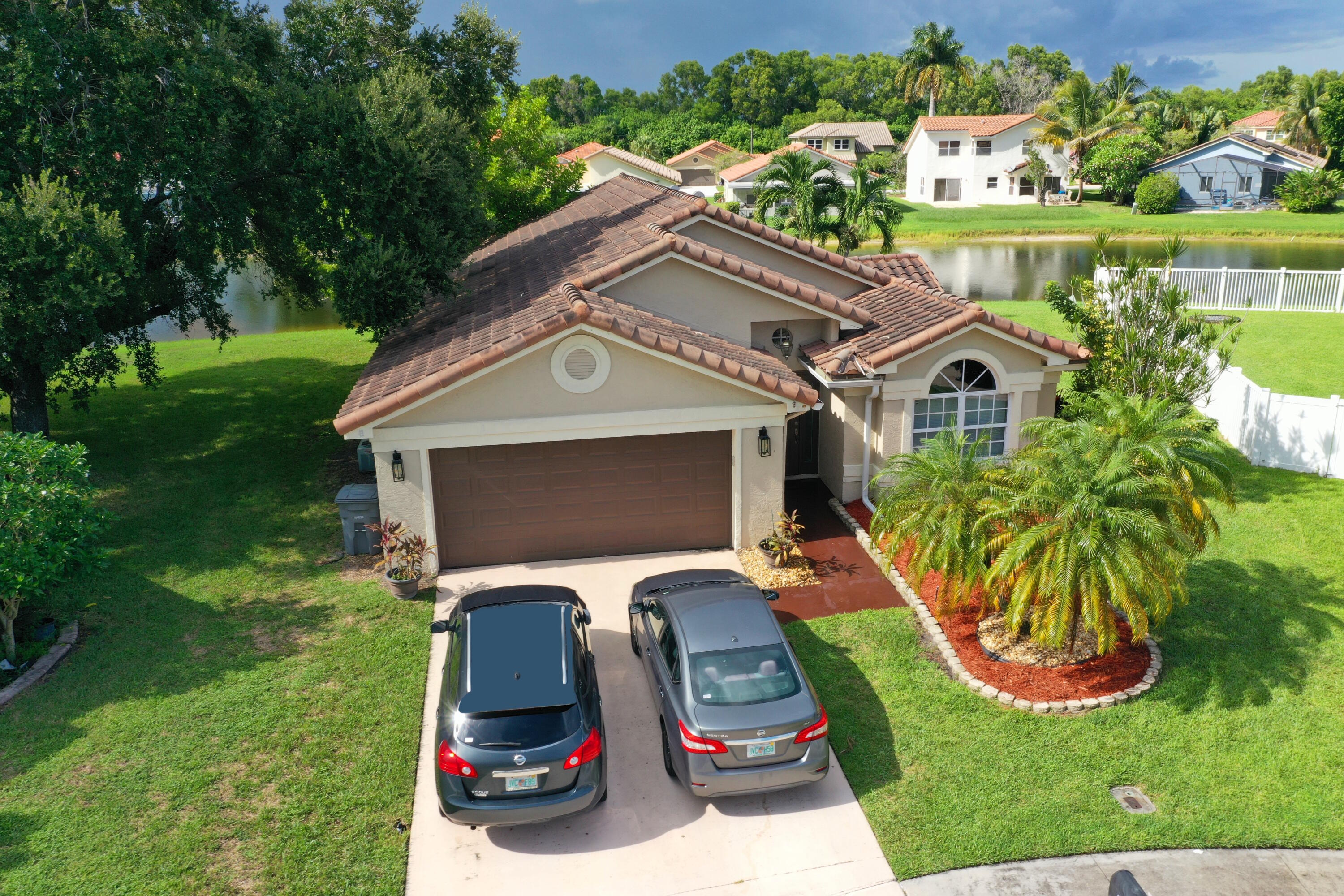 5851 Amethyst Court Property Photo 1