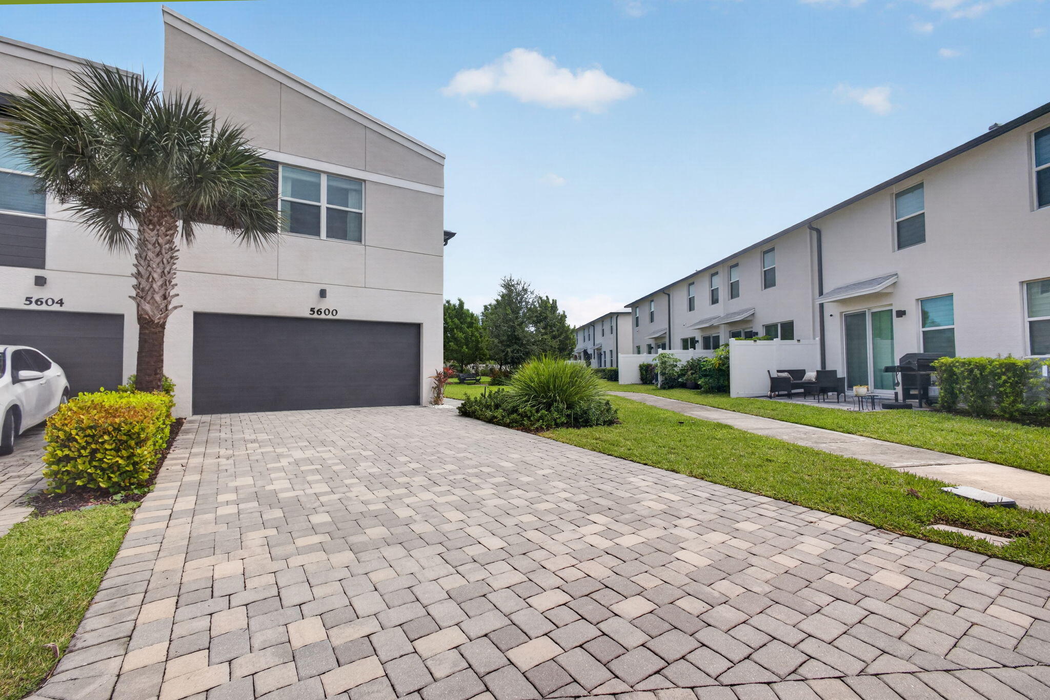 5600 Mentmore Drive Property Photo 1