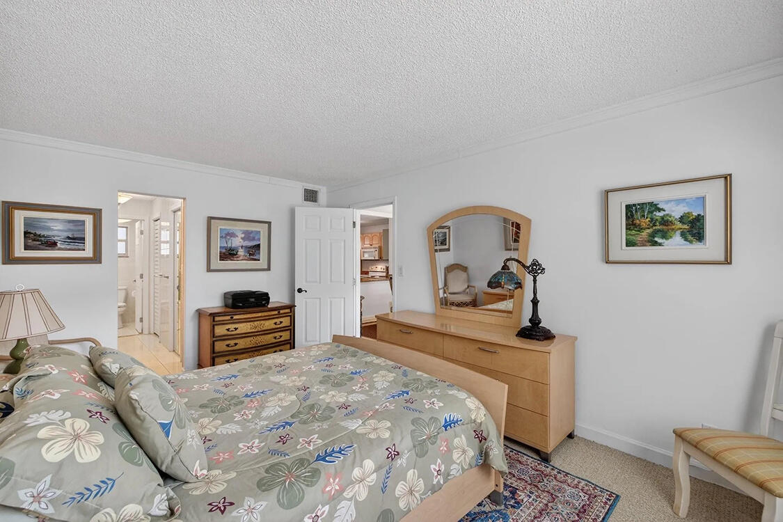 1541 S Ocean Boulevard 122 Property Photo 10
