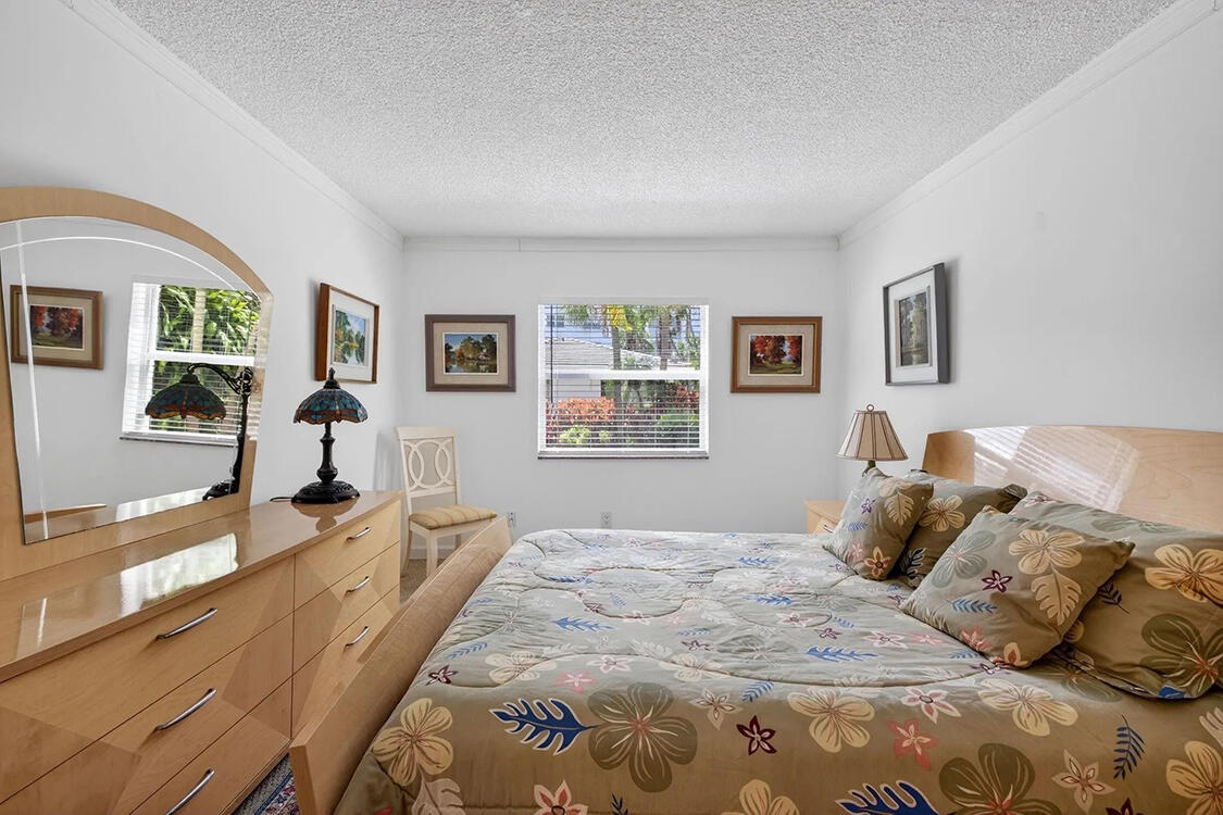 1541 S Ocean Boulevard 122 Property Photo 12