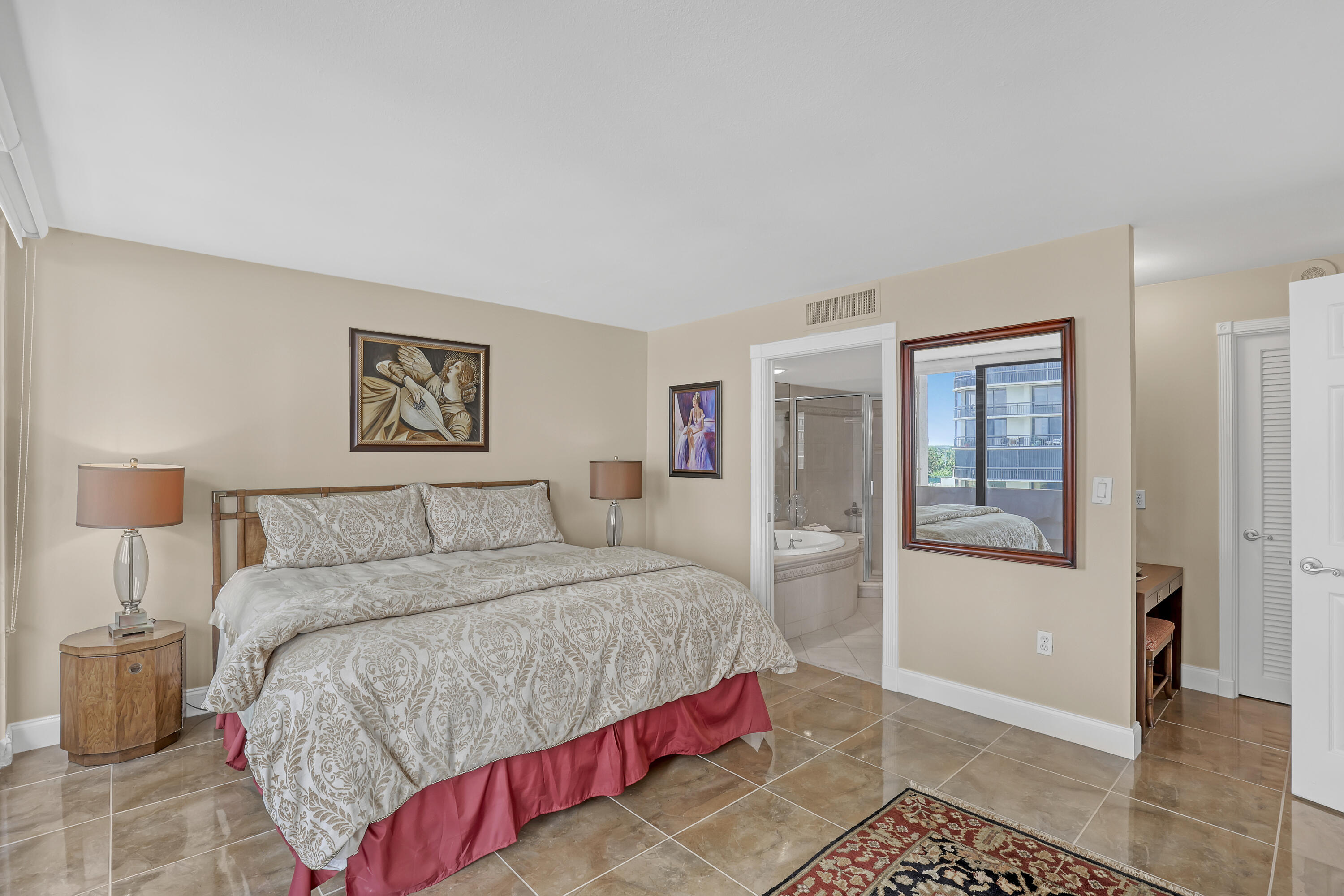 4200 N Ocean Drive 2-403 Property Photo 10