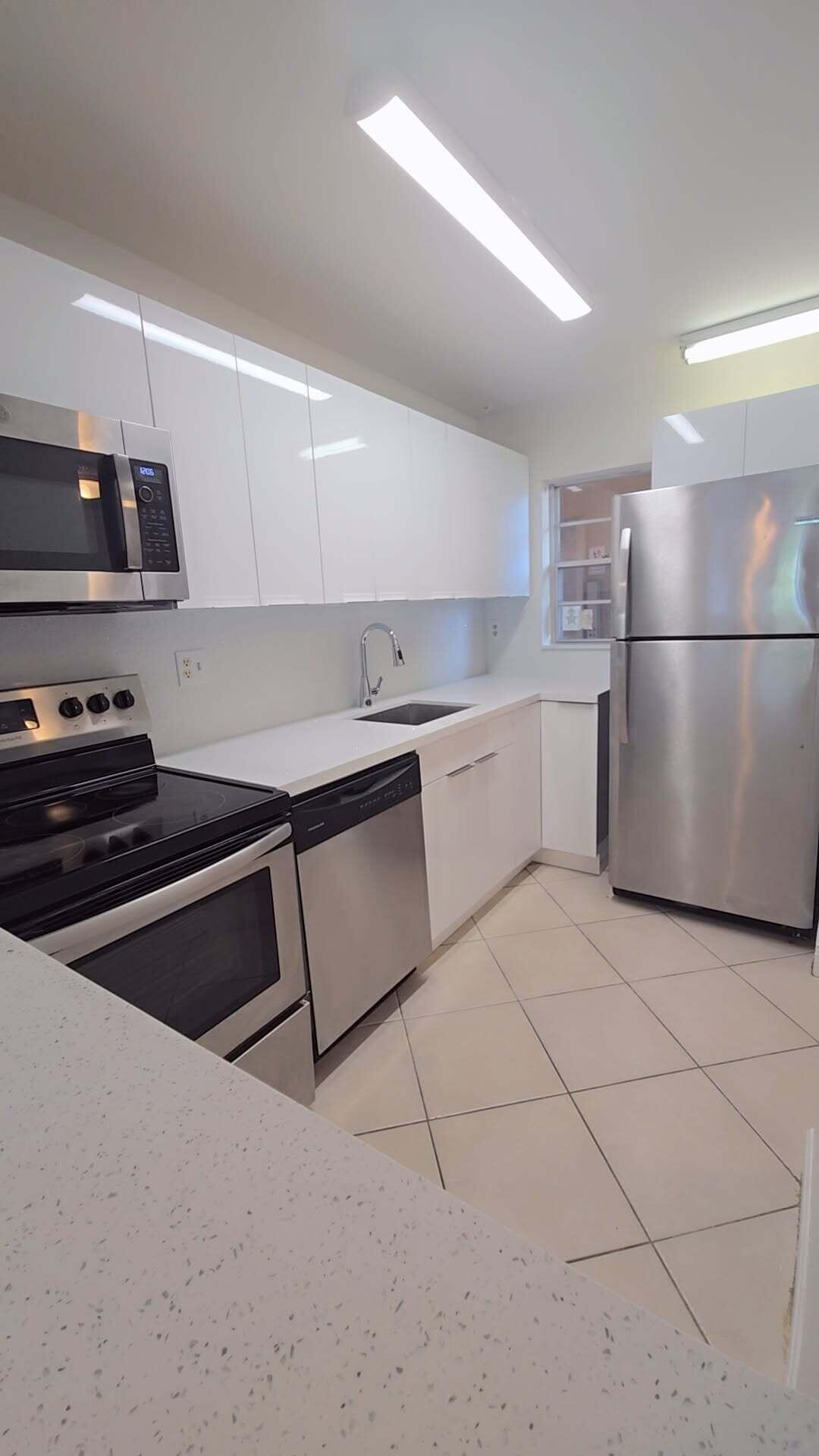 4121 STIRLING Road 404 Property Photo 1