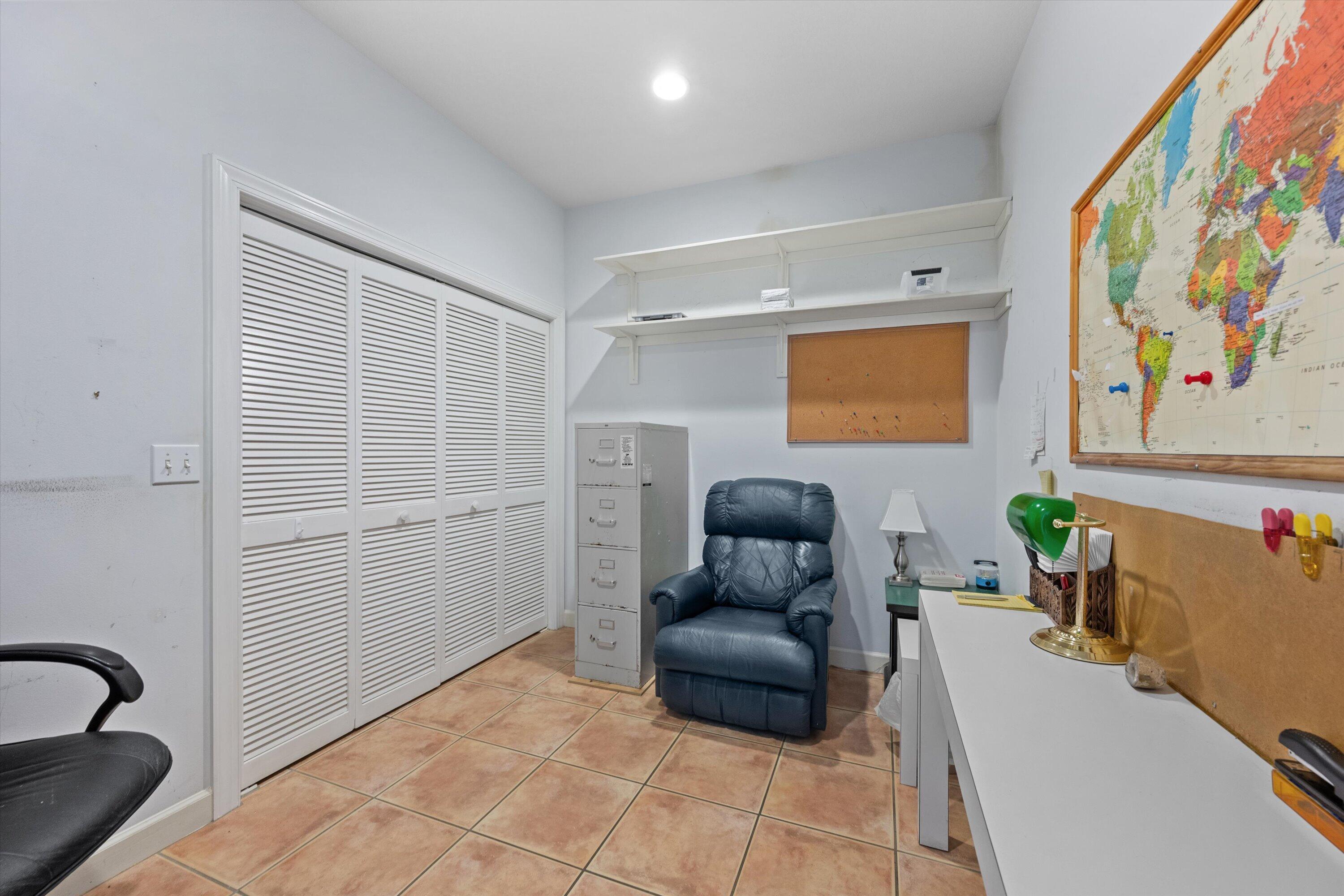 1211 Singer Drive Property Photo 22