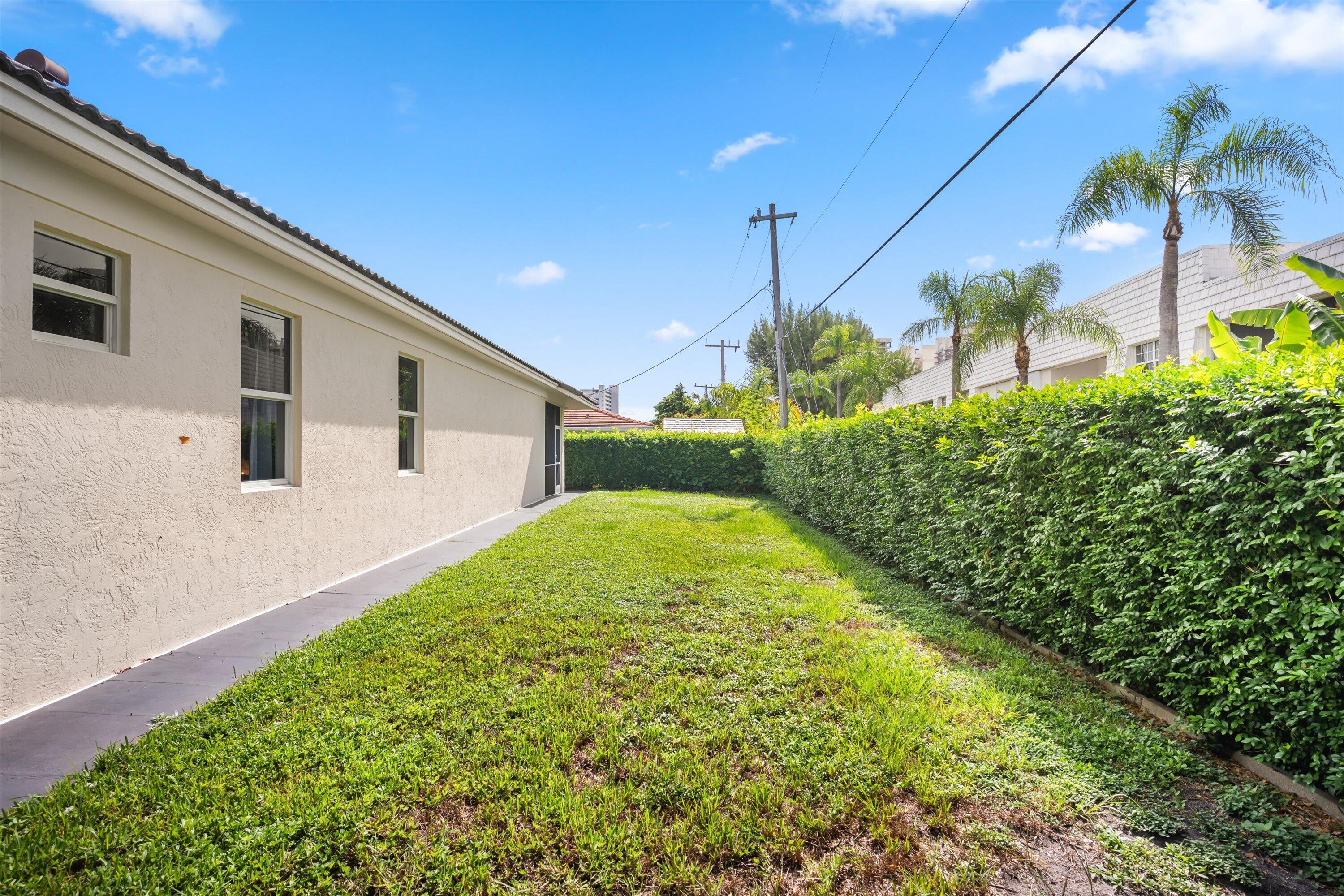 1211 Singer Drive Property Photo 32