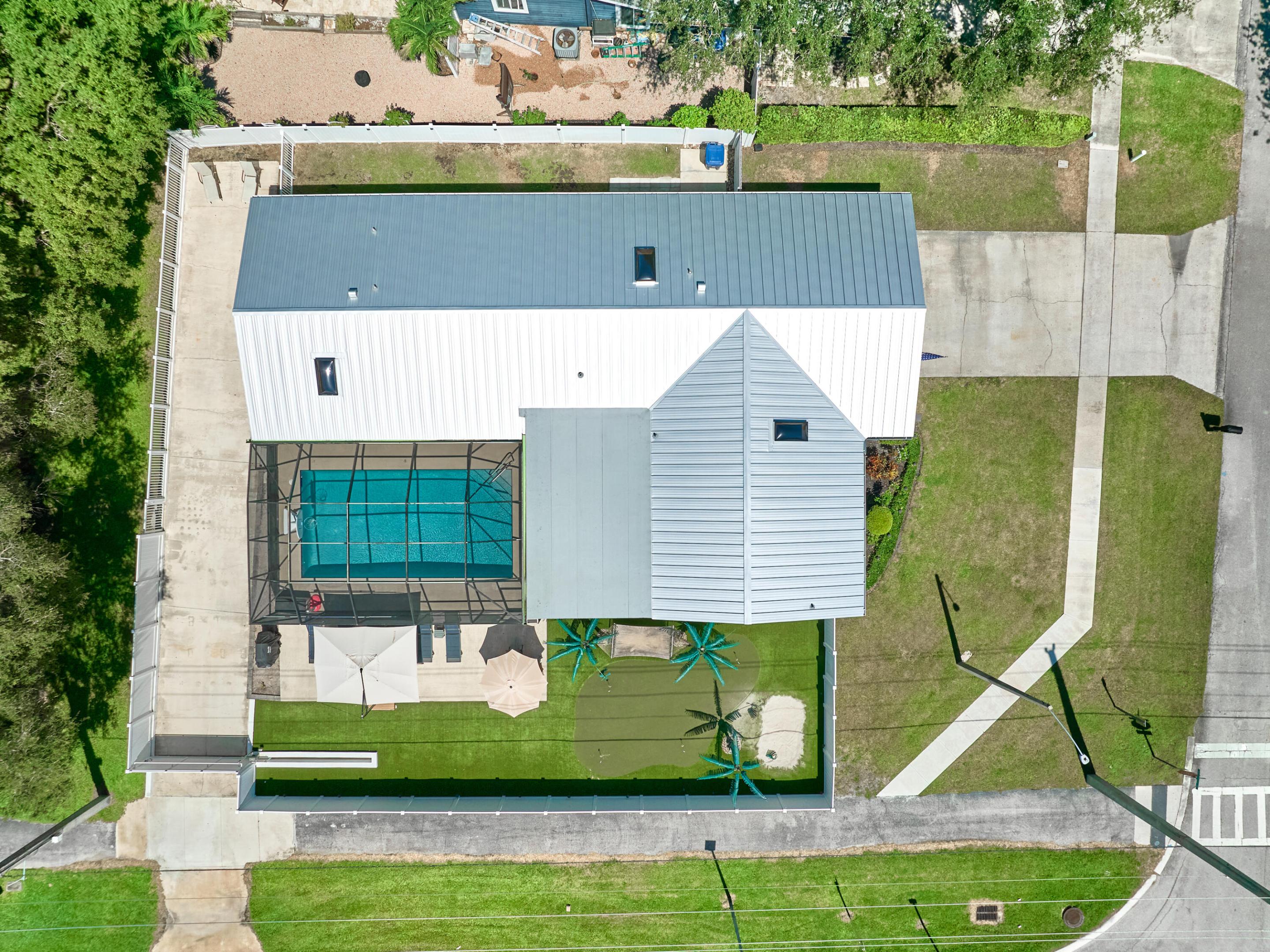 708 Weldwood Road Property Photo 1