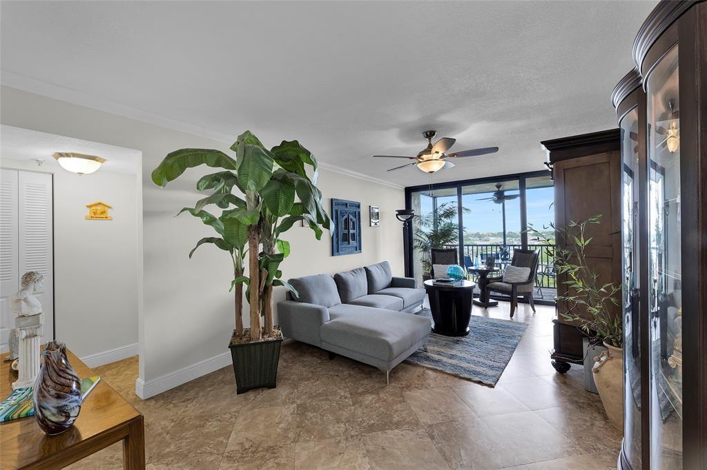 105 Lake Emerald Drive 711 Property Photo 1