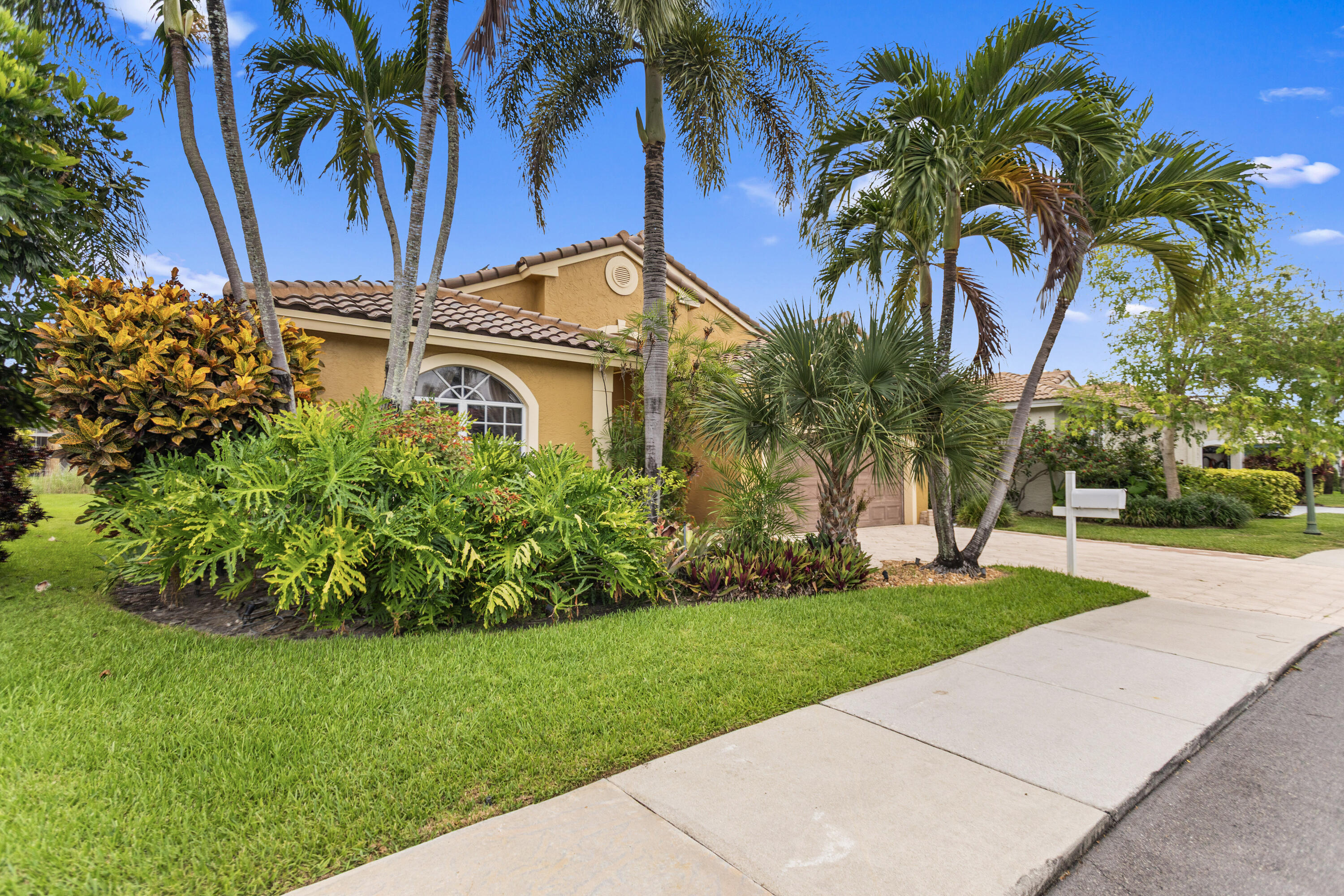 3254 NW 22ND Avenue Property Photo 1