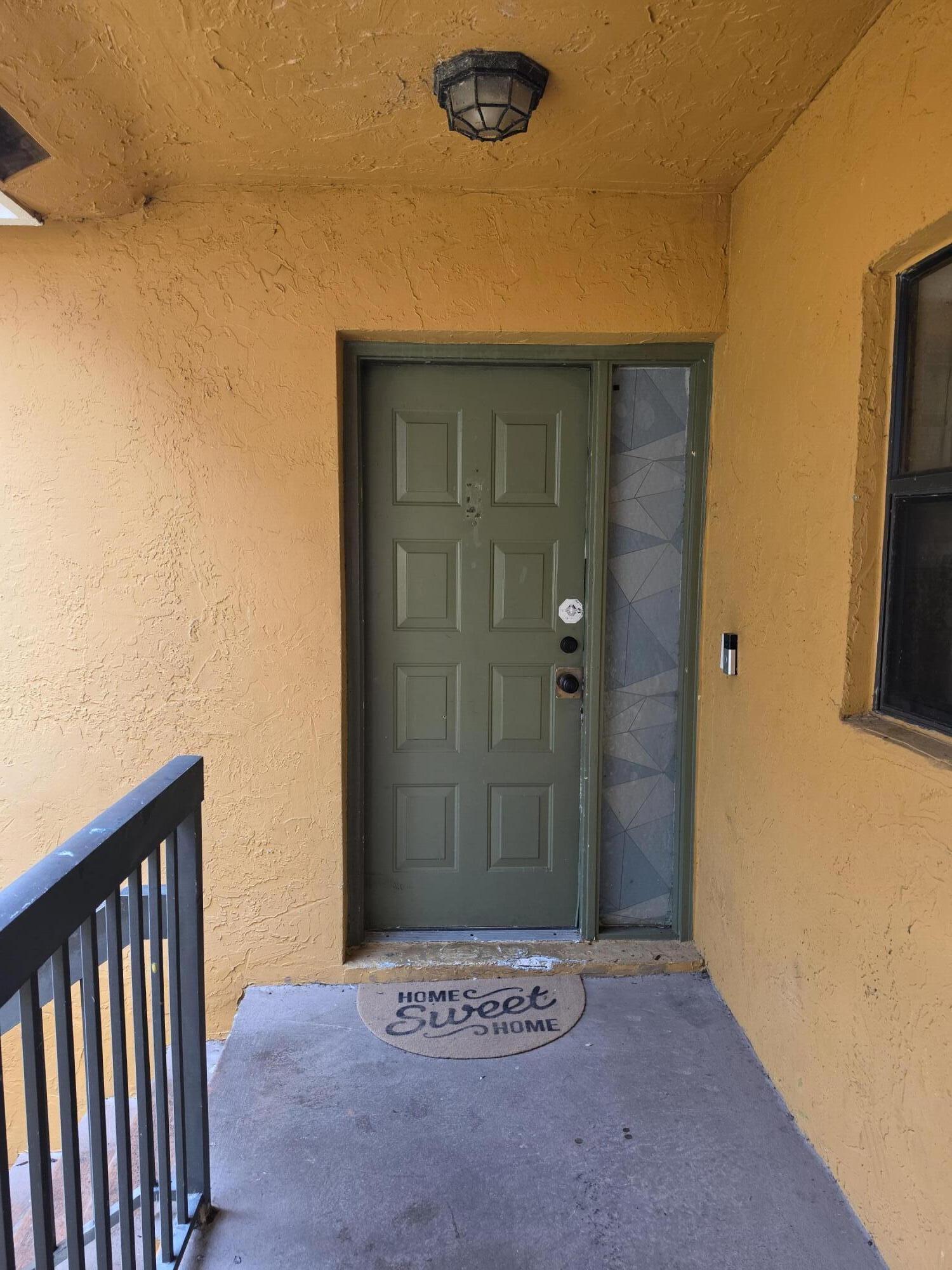 3852 Coral Tree Circle Property Photo 3