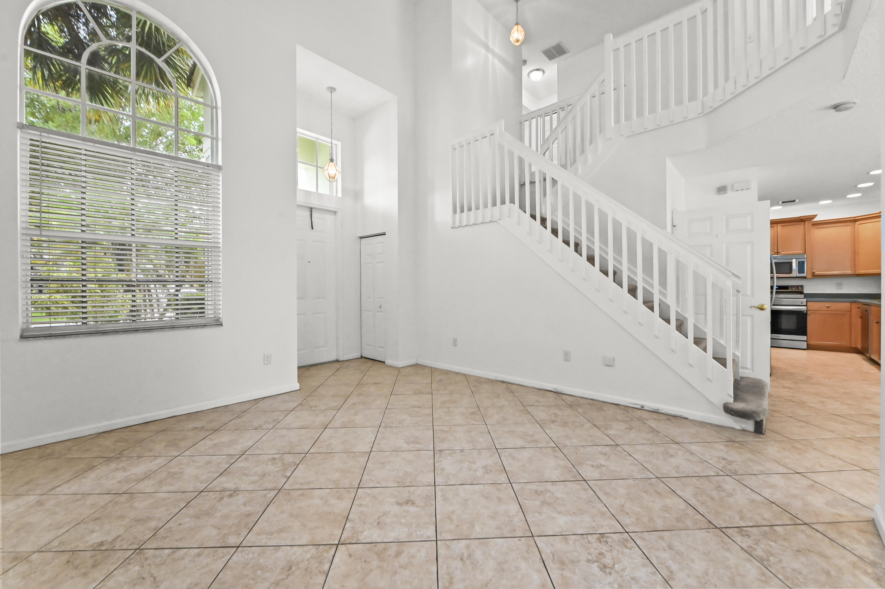 9861 Woodworth Court Property Photo 6