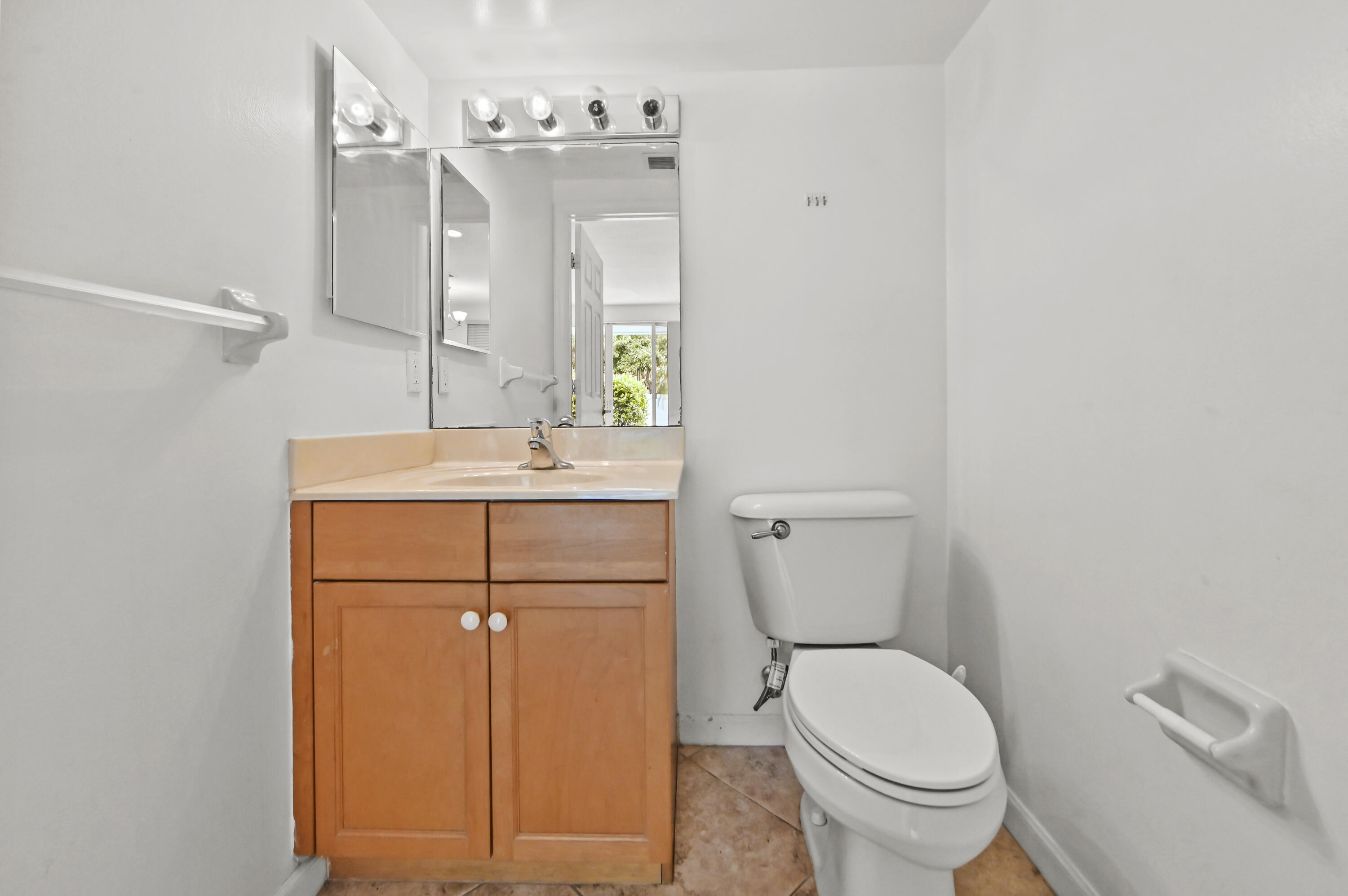 9861 Woodworth Court Property Photo 13