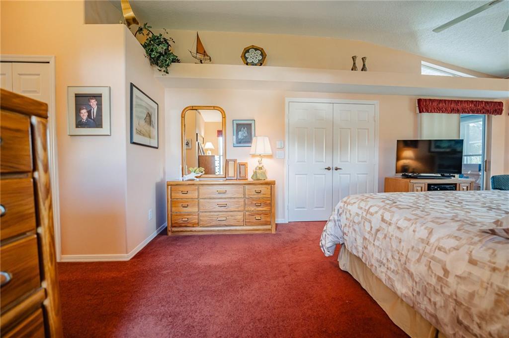 250 53rd Circle Property Photo 17