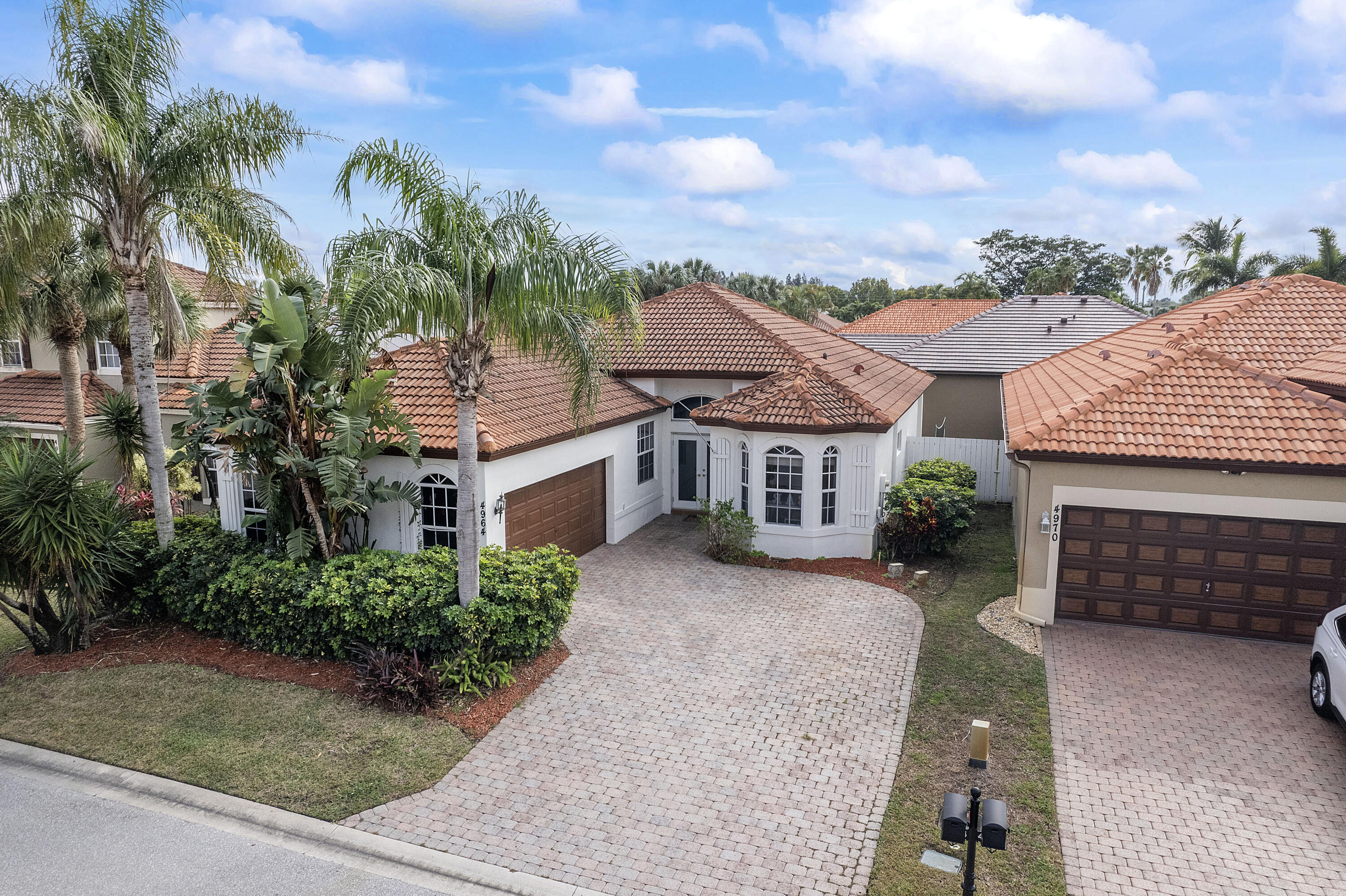 4964 Gateway Gardens Drive Property Photo 1