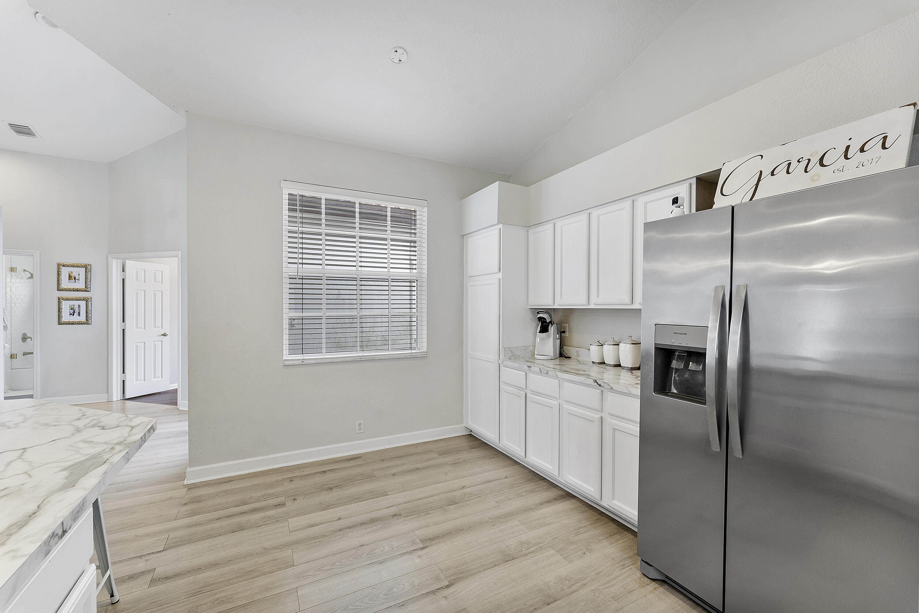 4964 Gateway Gardens Drive Property Photo 11