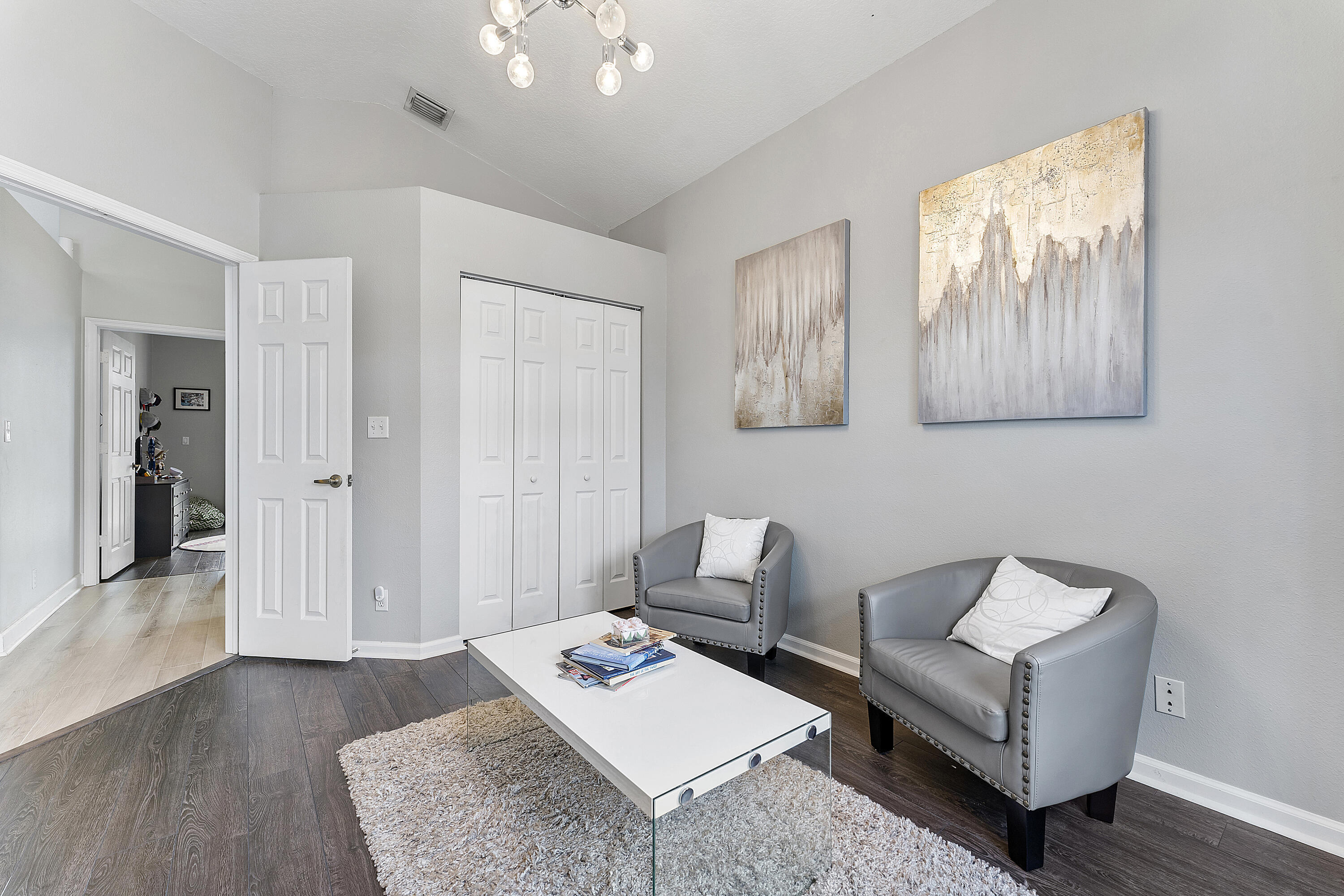 4964 Gateway Gardens Drive Property Photo 15