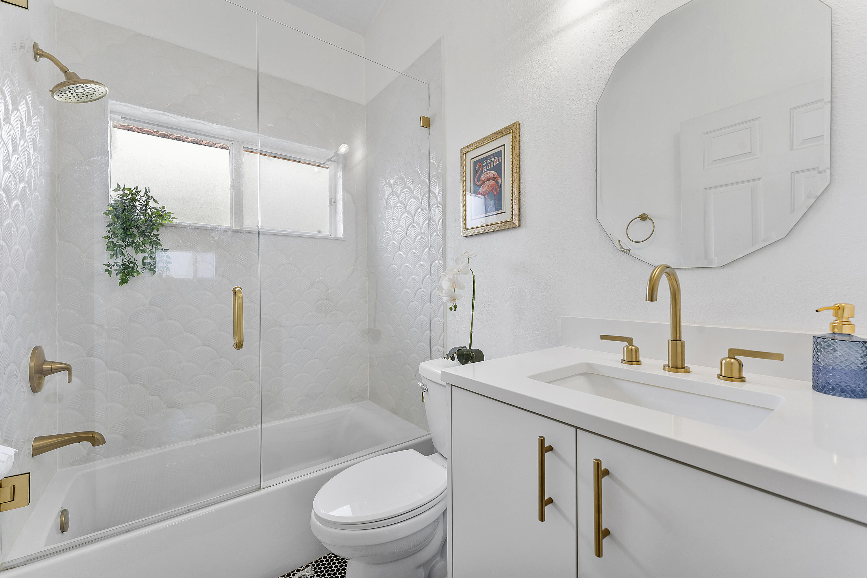 4964 Gateway Gardens Drive Property Photo 16