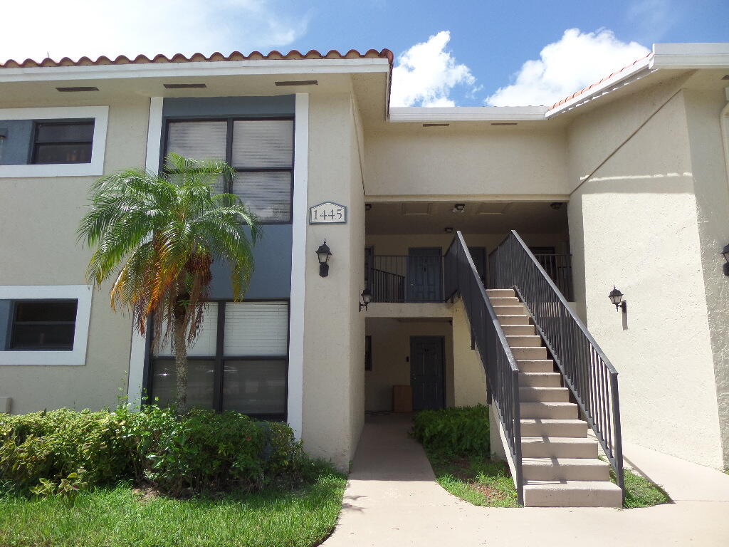 1445 LAKE CRYSTAL Drive F Property Photo 1