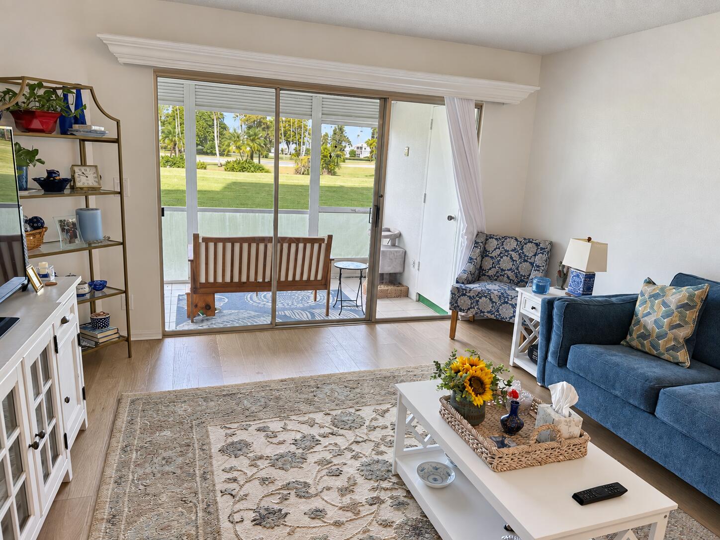 3661 Via Poinciana 113 Property Photo 3