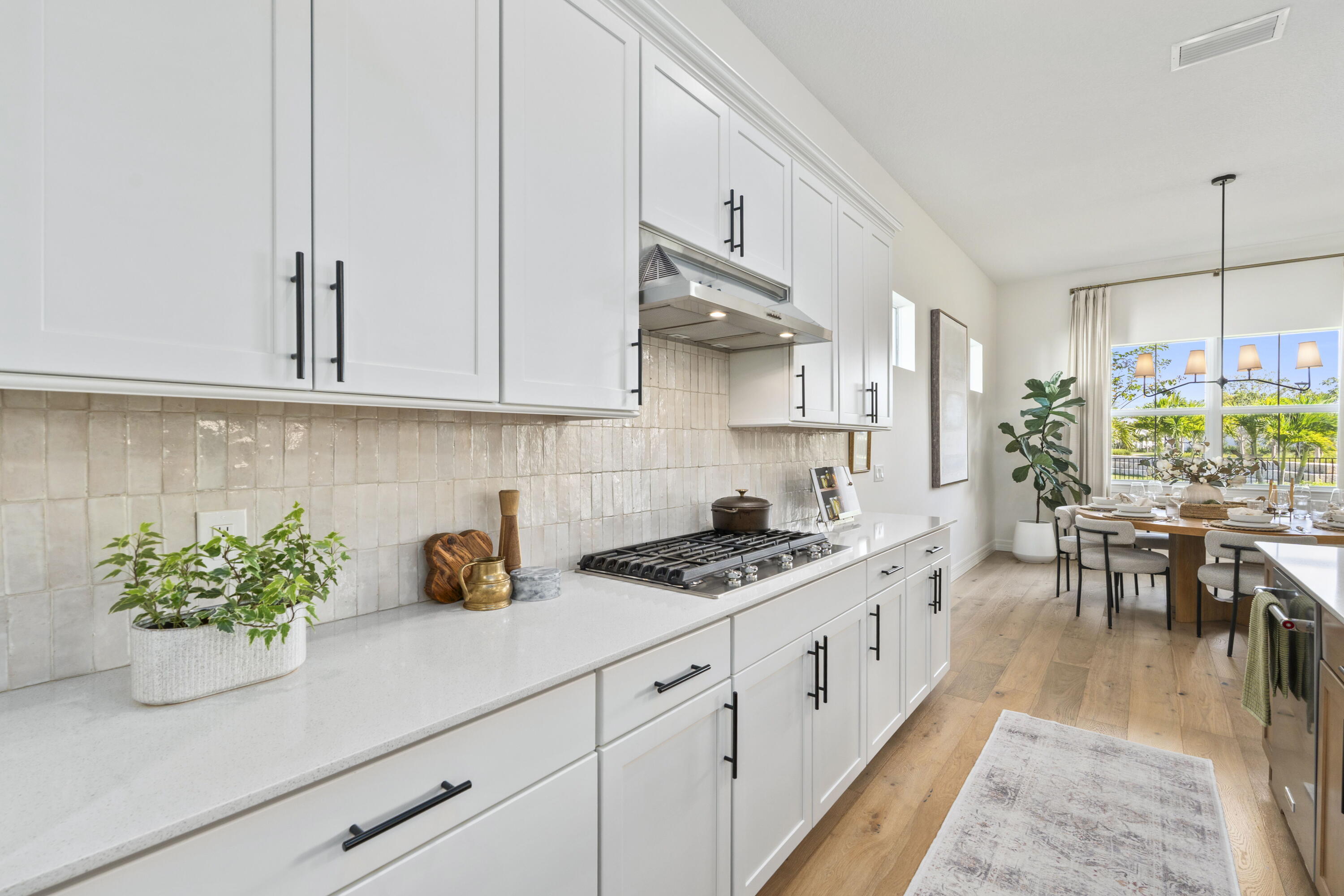 10888 Stellar Circle Property Photo 6