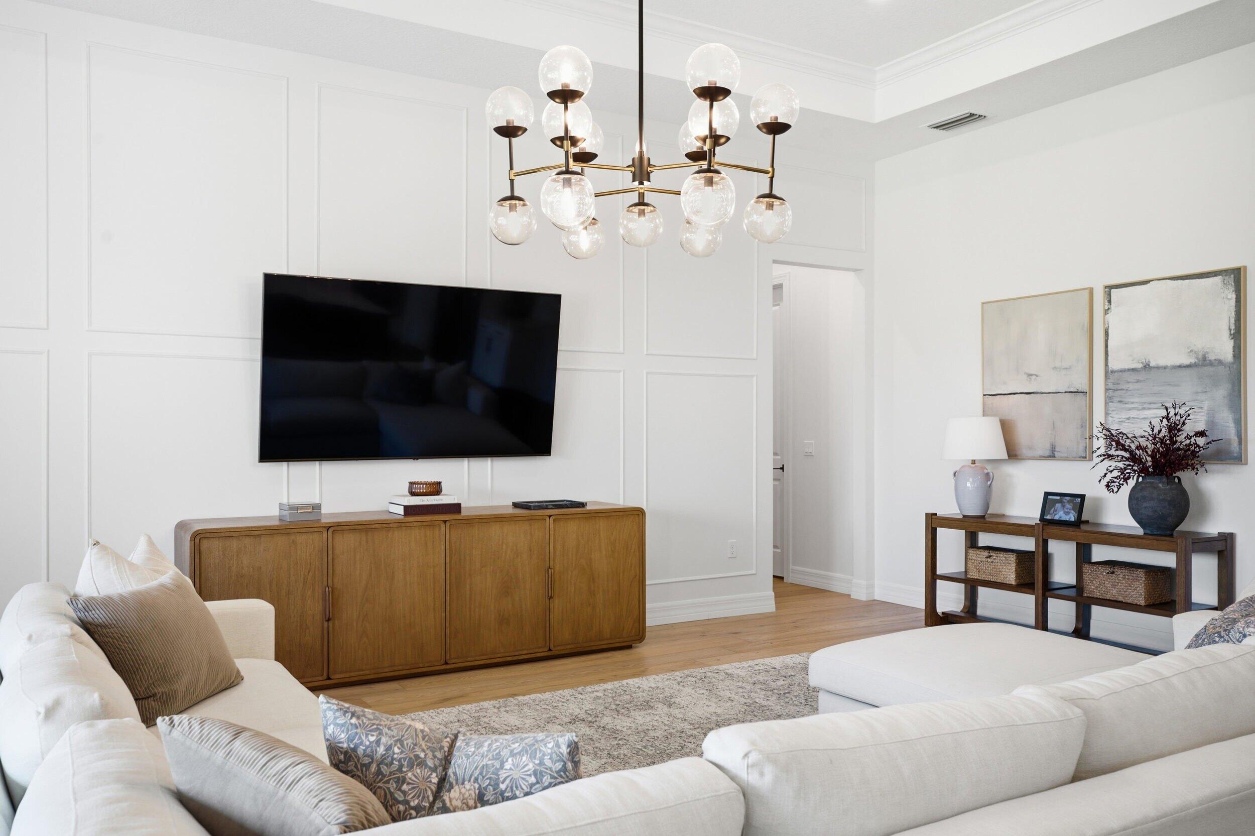 10888 Stellar Circle Property Photo 12