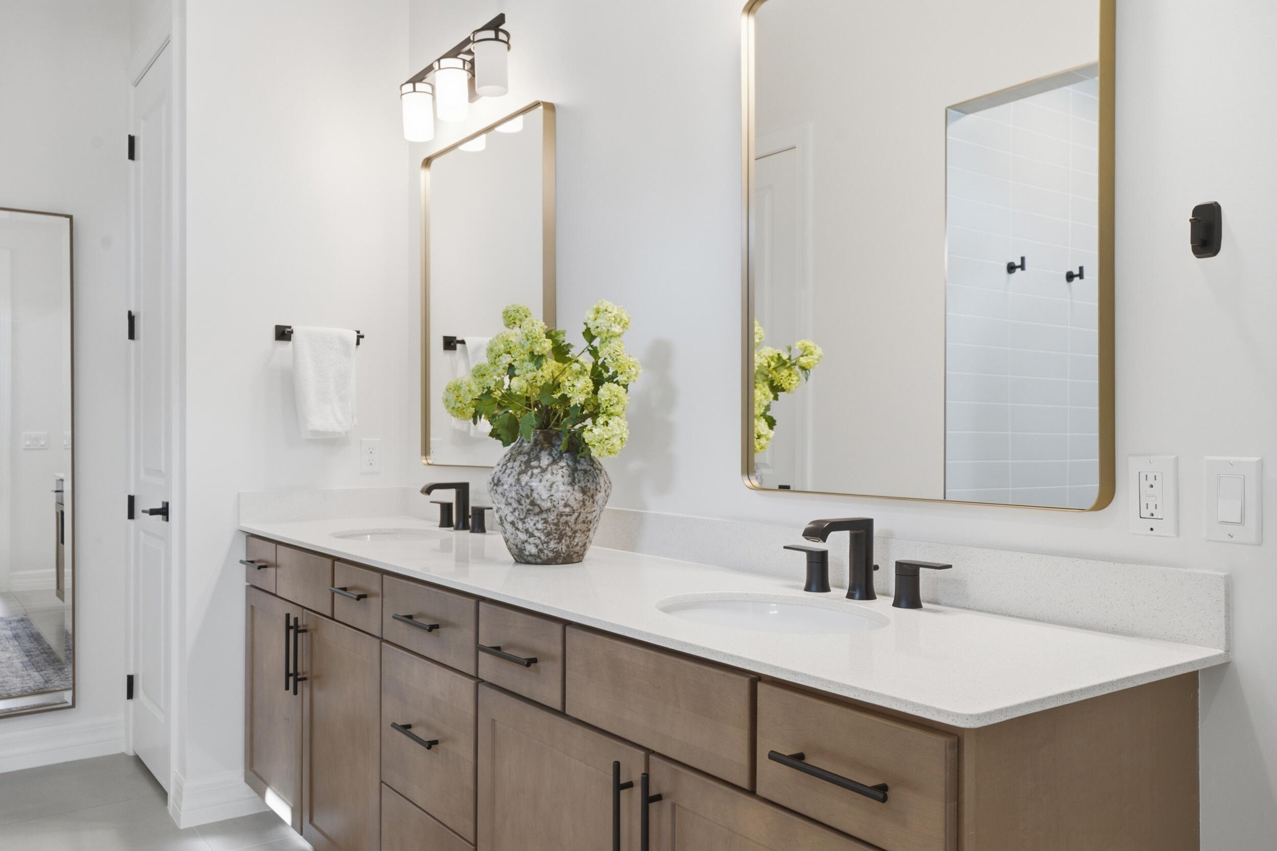 10888 Stellar Circle Property Photo 15