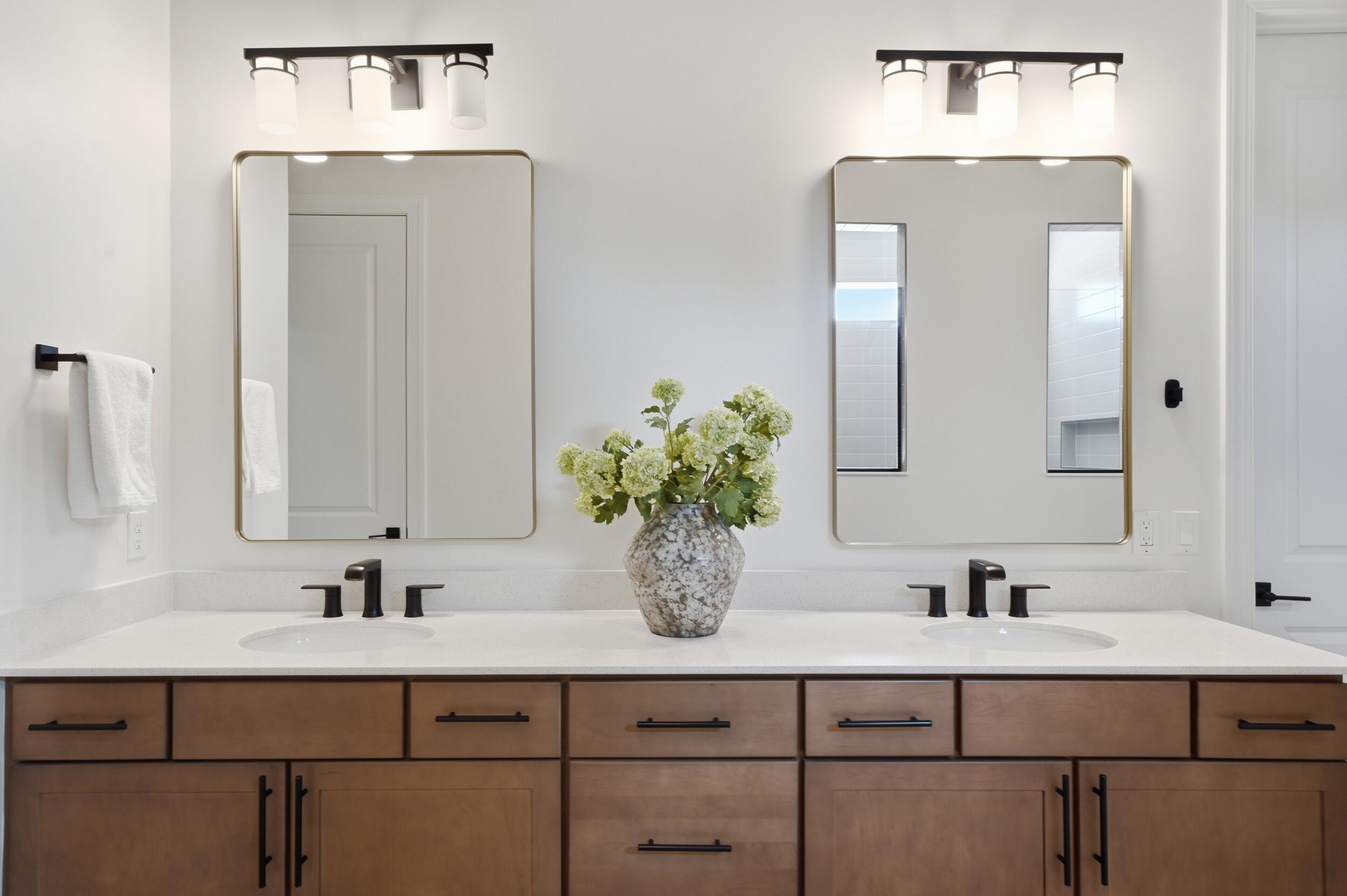 10888 Stellar Circle Property Photo 16