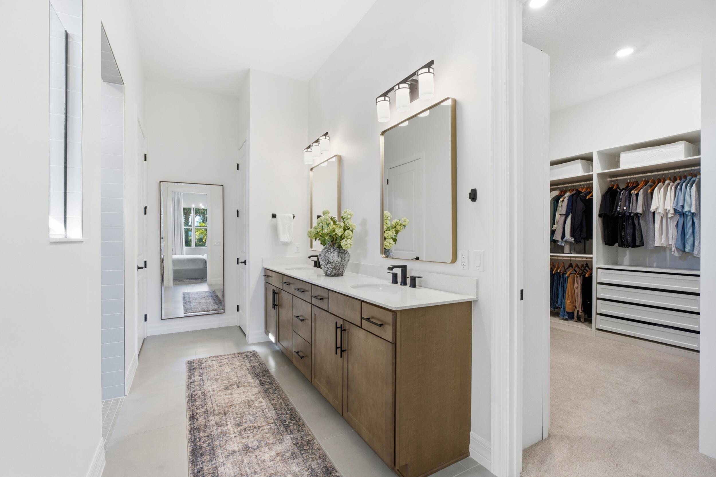 10888 Stellar Circle Property Photo 17