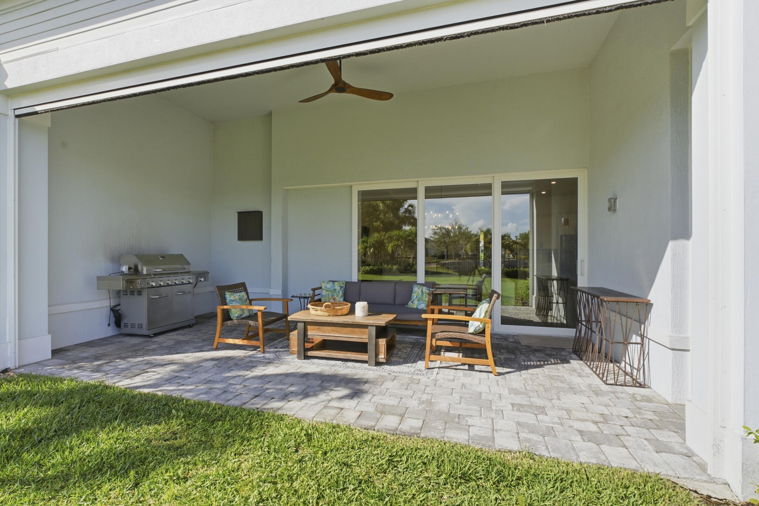 10888 Stellar Circle Property Photo 33