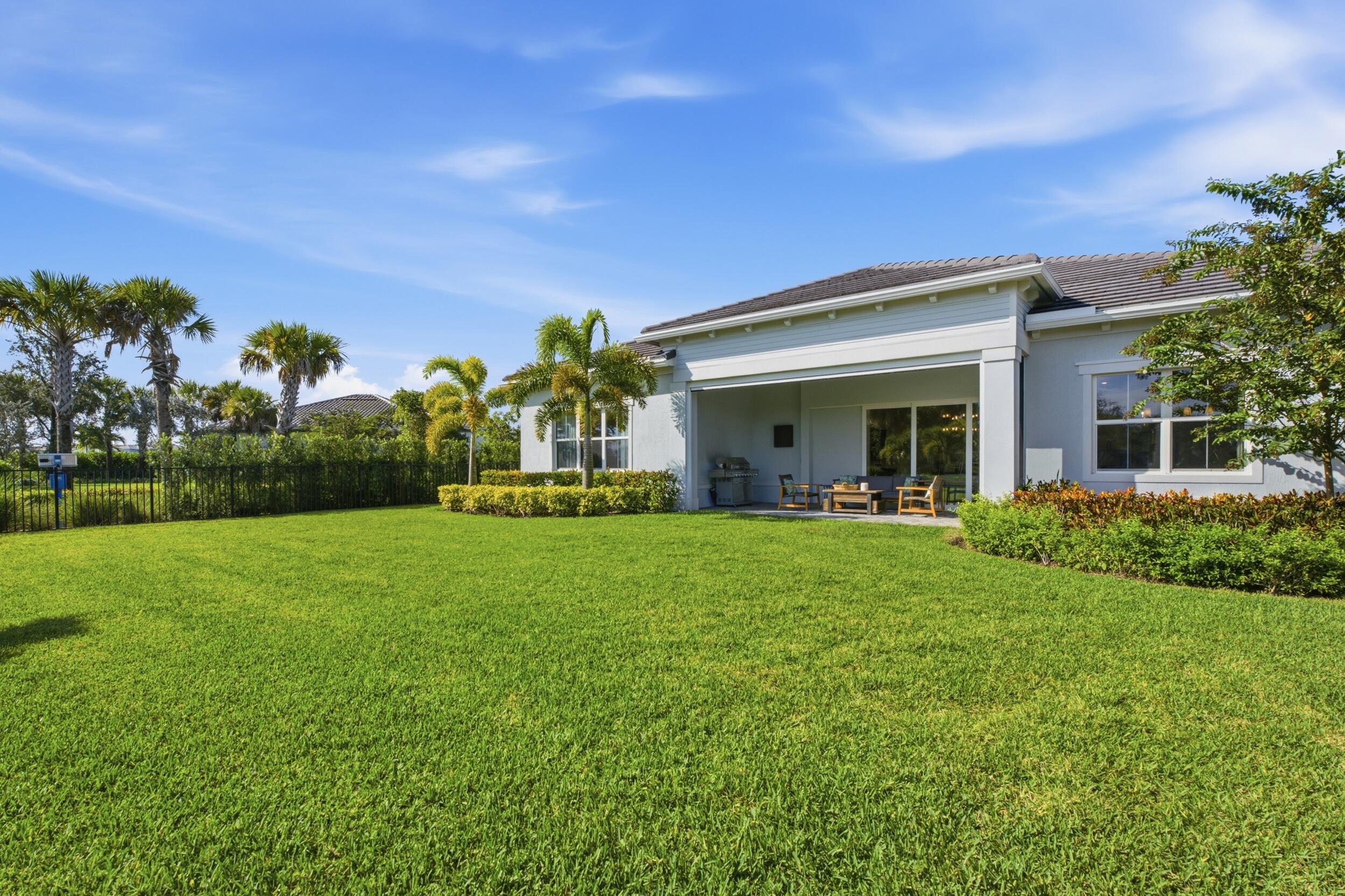 10888 Stellar Circle Property Photo 37