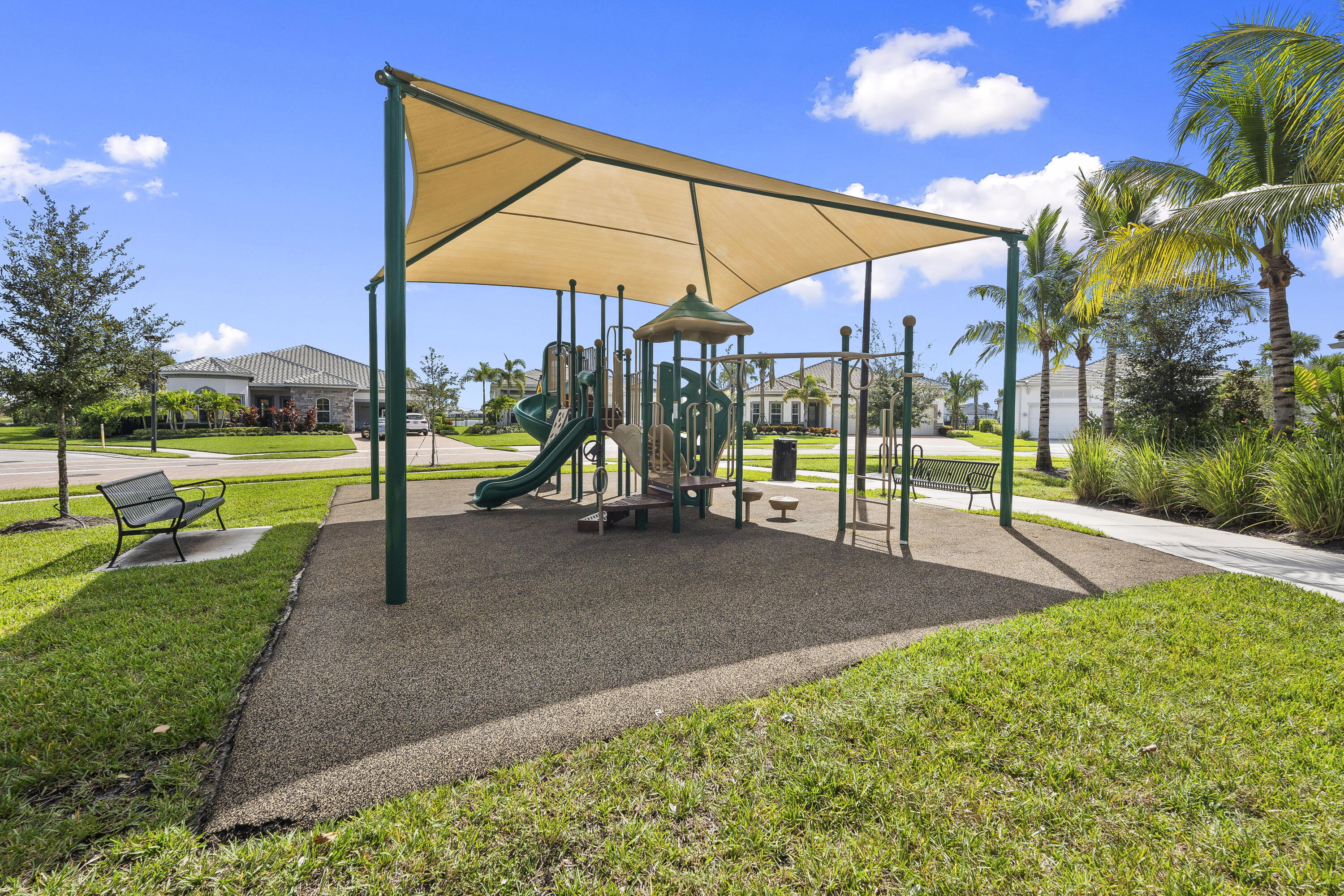 10888 Stellar Circle Property Photo 45