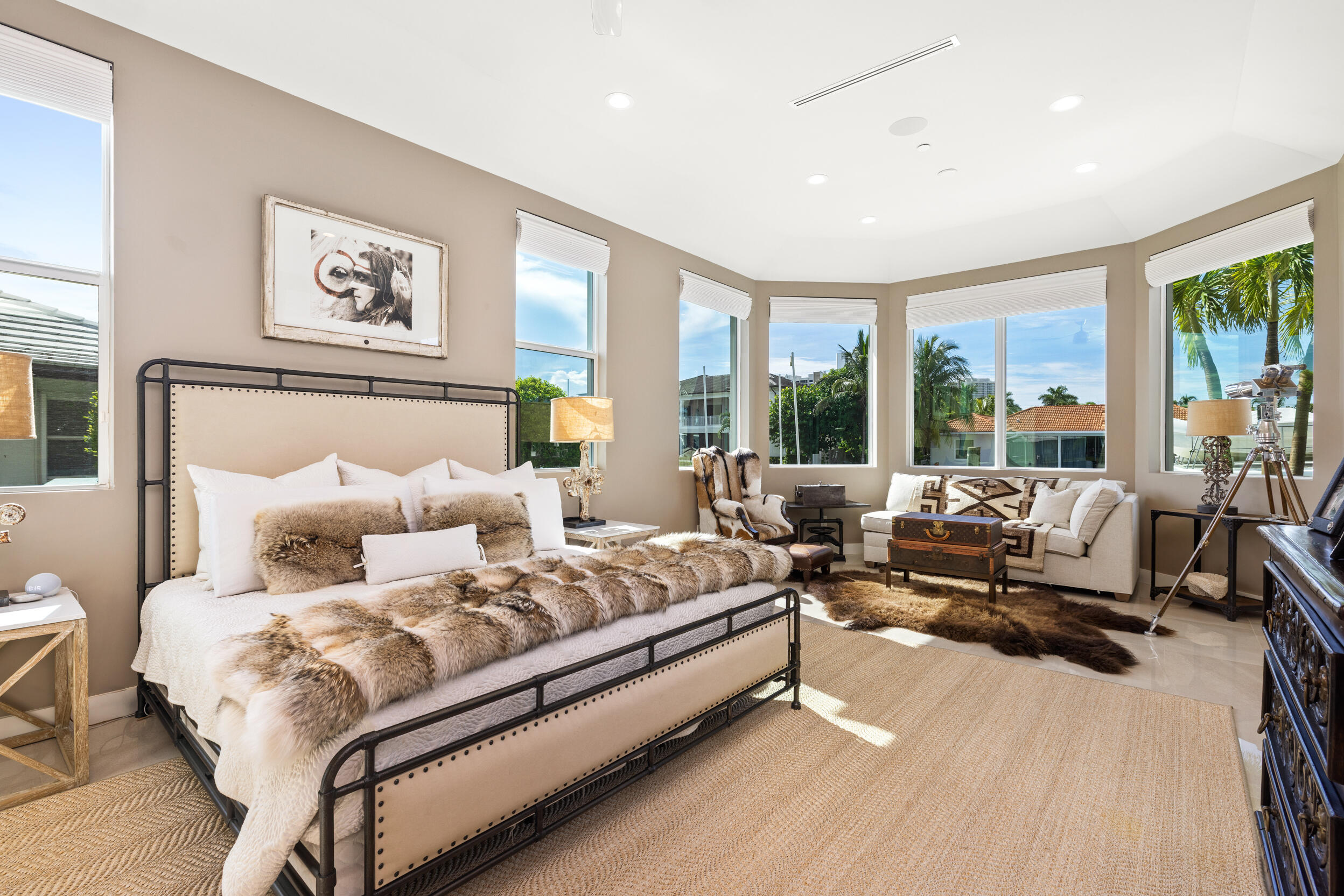 1241 Coral Way Property Photo 11